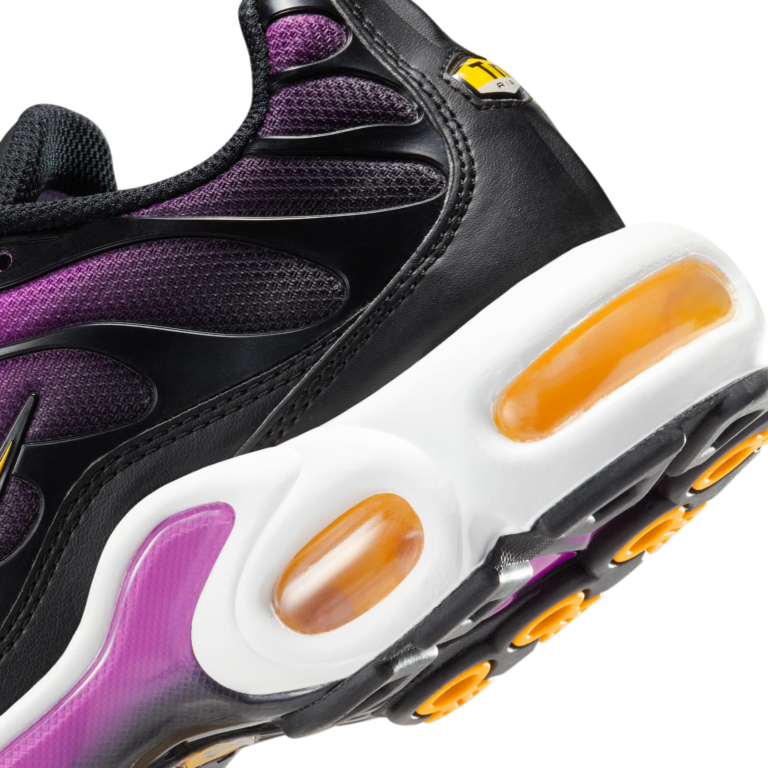 Nike Women's Air Max Plus Shoes Product Image