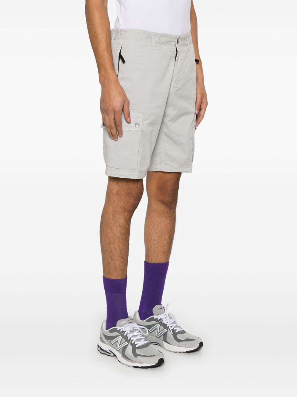 slim cargo shorts Product Image