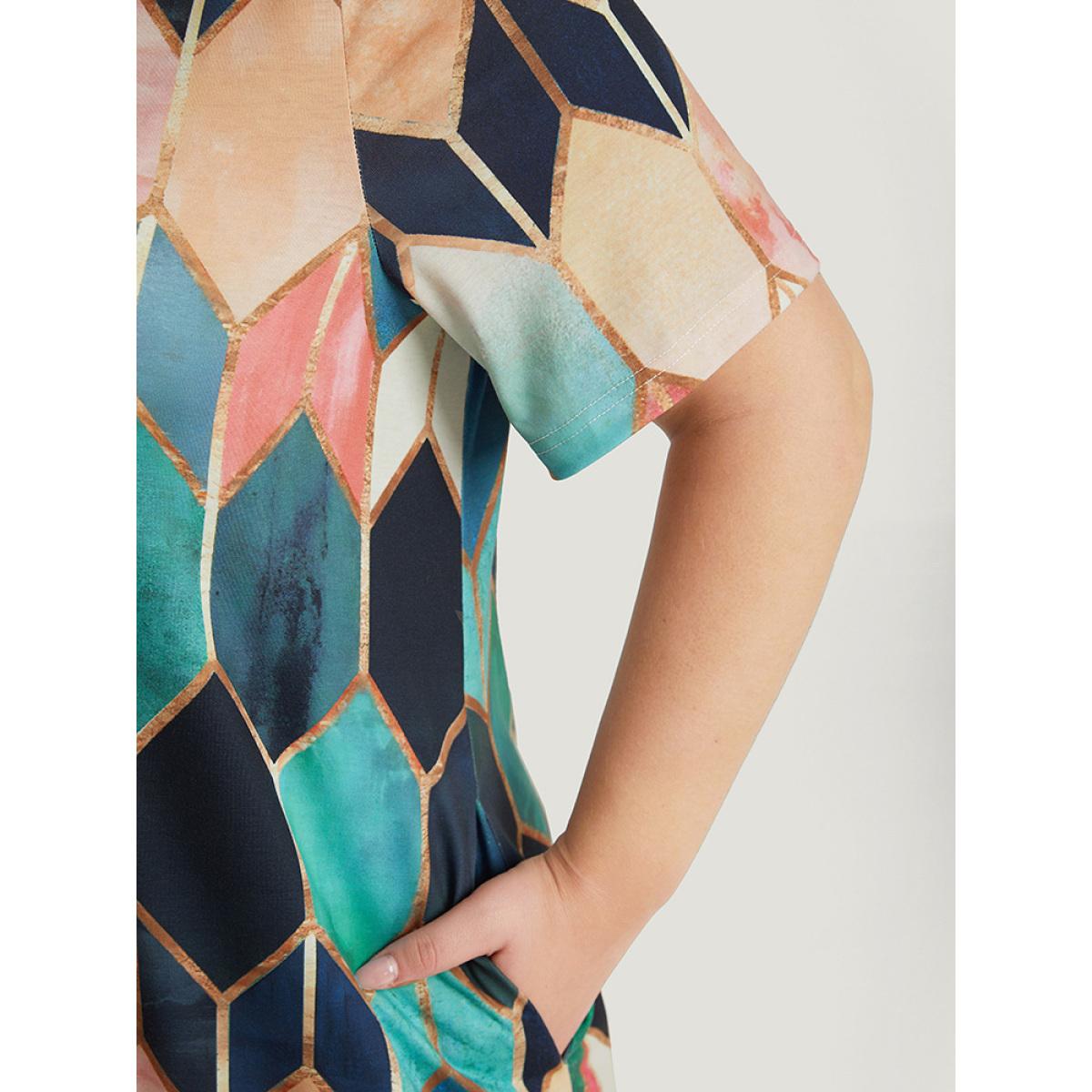 Plus Size Geometric Print Pocket Colorblock Contrast Dress Multicolor Women Casual Contrast V-neck Short sleeve Curvy Midi Dress BloomChic 26/4X Product Image