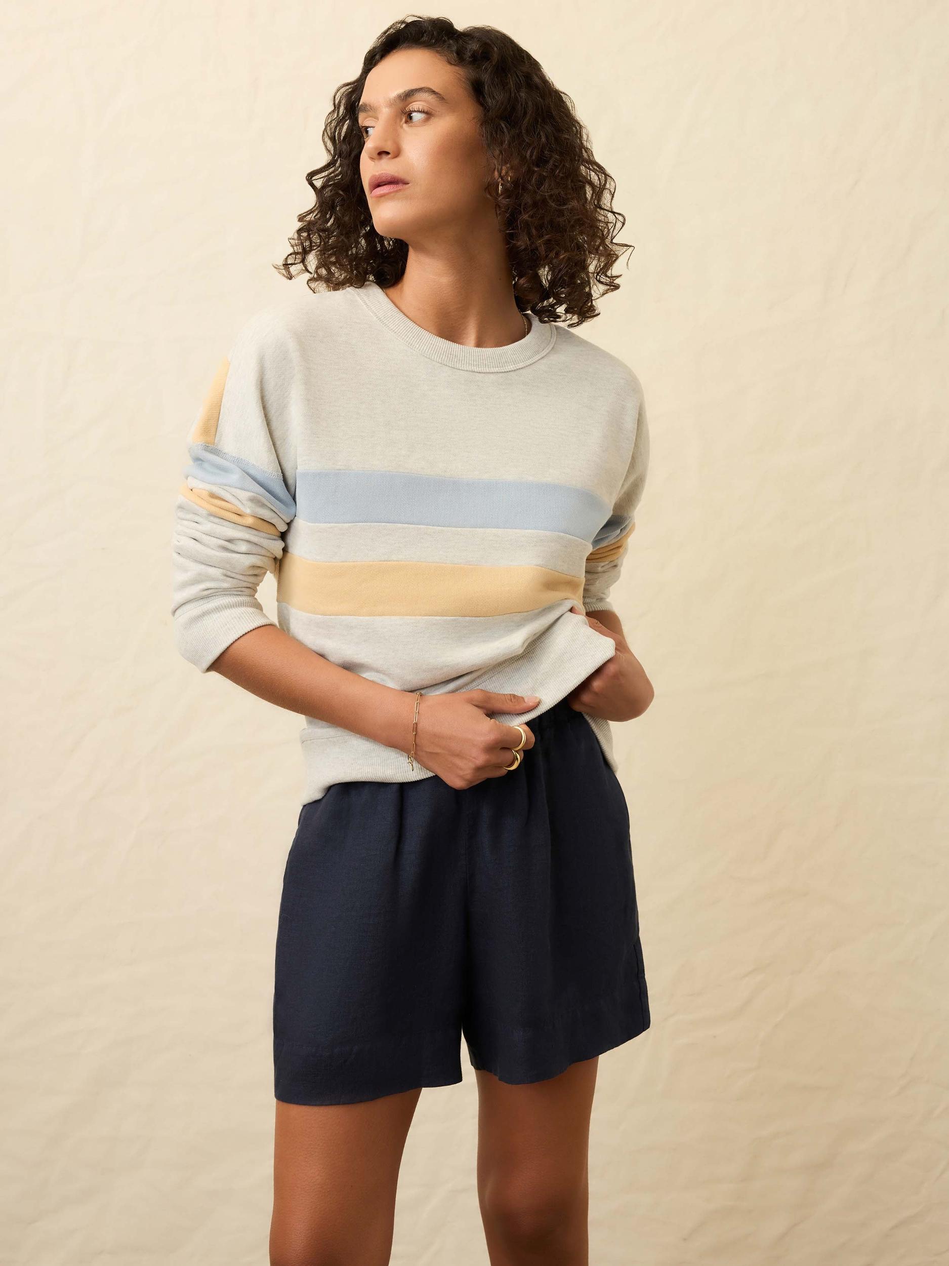 High Standard Fleece Crew - Sunset Bay Female Product Image