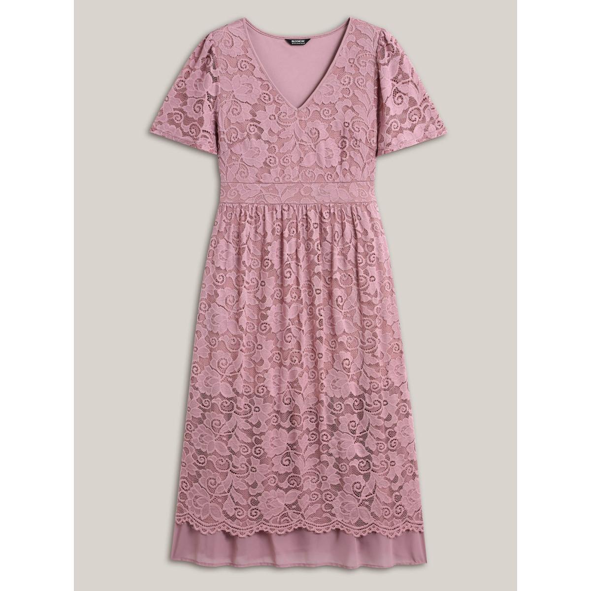 Plus Size Romantic Lace Cinched Waist Maxi Dress Mauve Women V-neck Short sleeve Curvy BloomChic 10/M Product Image