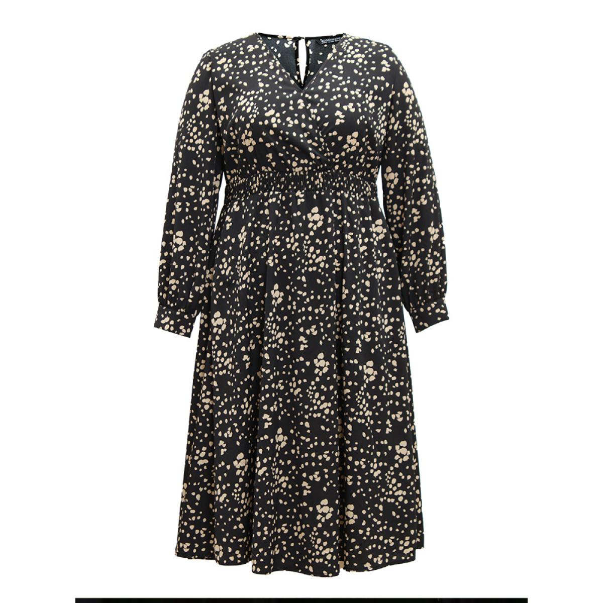 Plus Size Graphic Two Tone Shirred Surplice Neck Dress Black Women Elegant Printed V-neck Long Sleeve Curvy Midi Dress BloomChic 30/6X Product Image