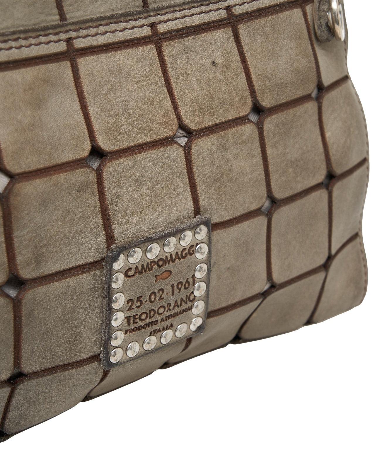 Crossbody bag in leather Product Image