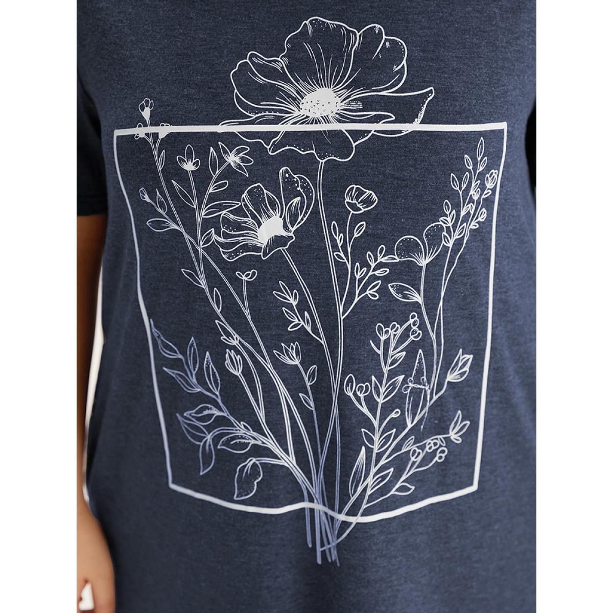 Plus Size Supersoft Essentials Floral Print Pocket Round Neck Dress Indigo Women Casual Plain Curvy Midi Dress BloomChic 22-24/3X Product Image