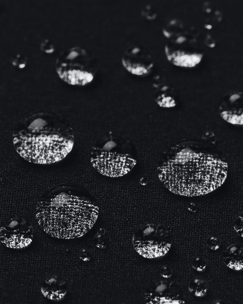 UA OutRun The Storm Product Image