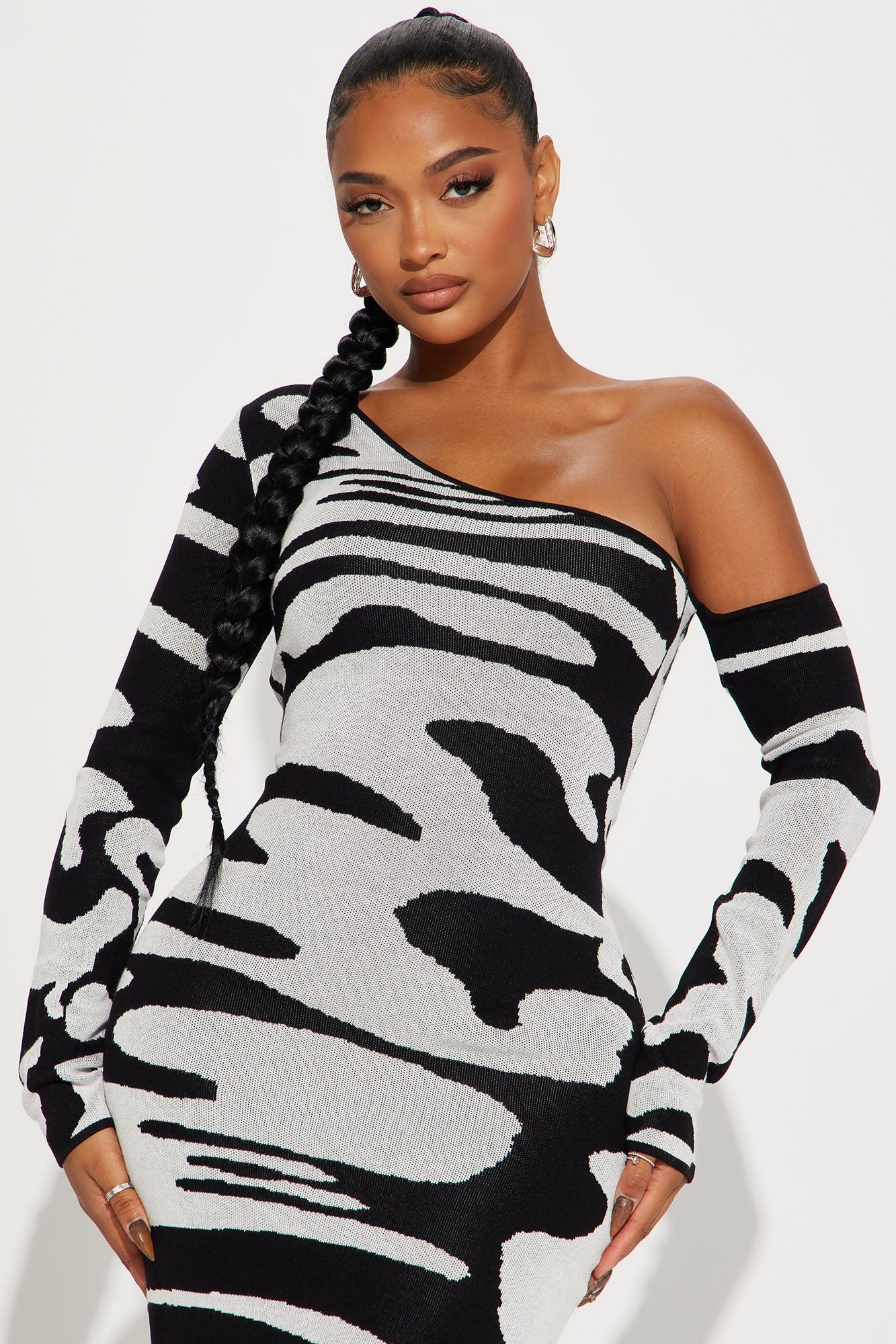 Lara Sweater Maxi Dress - Black/White Female Product Image