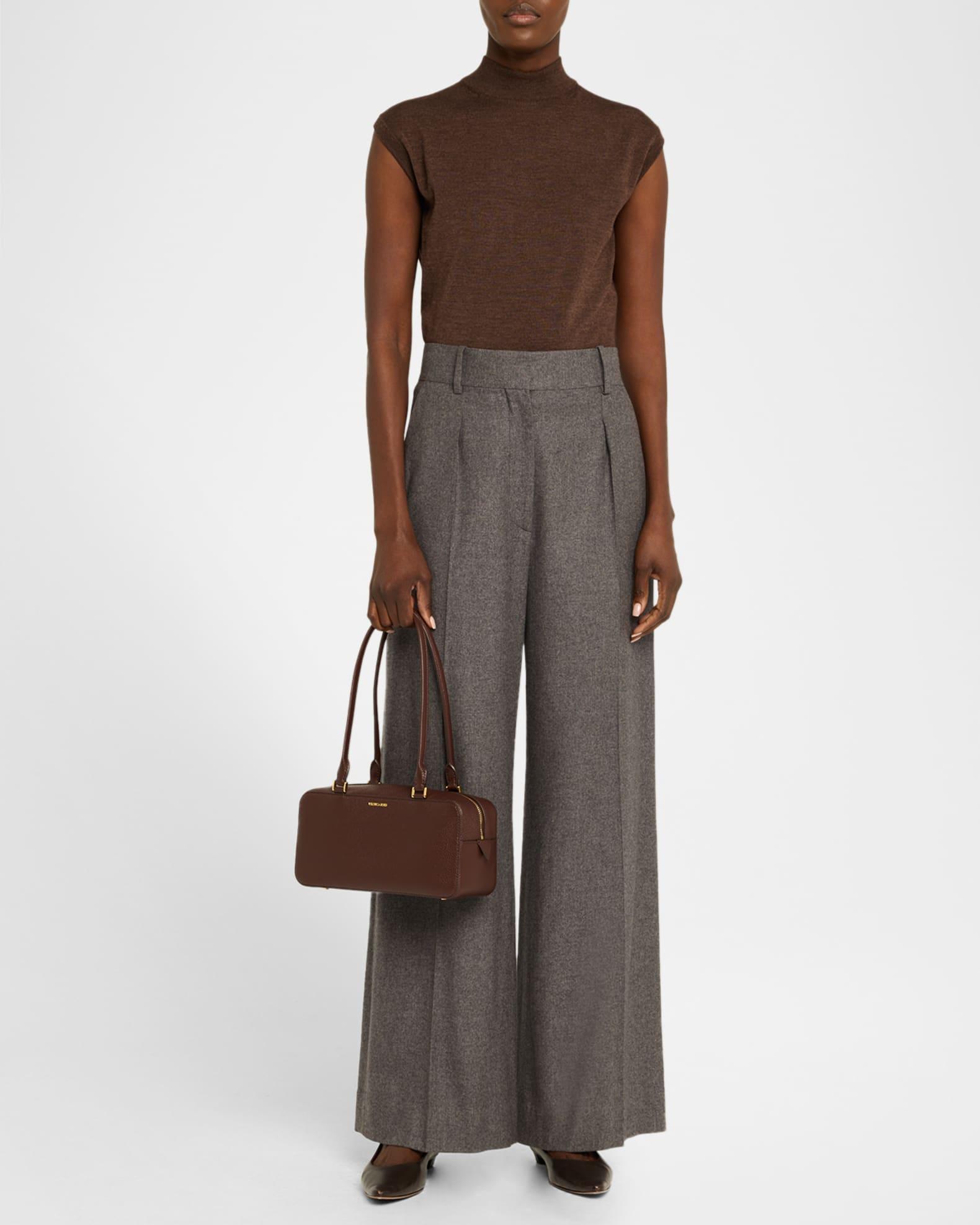 Boxy Grain Leather Shoulder Bag Product Image