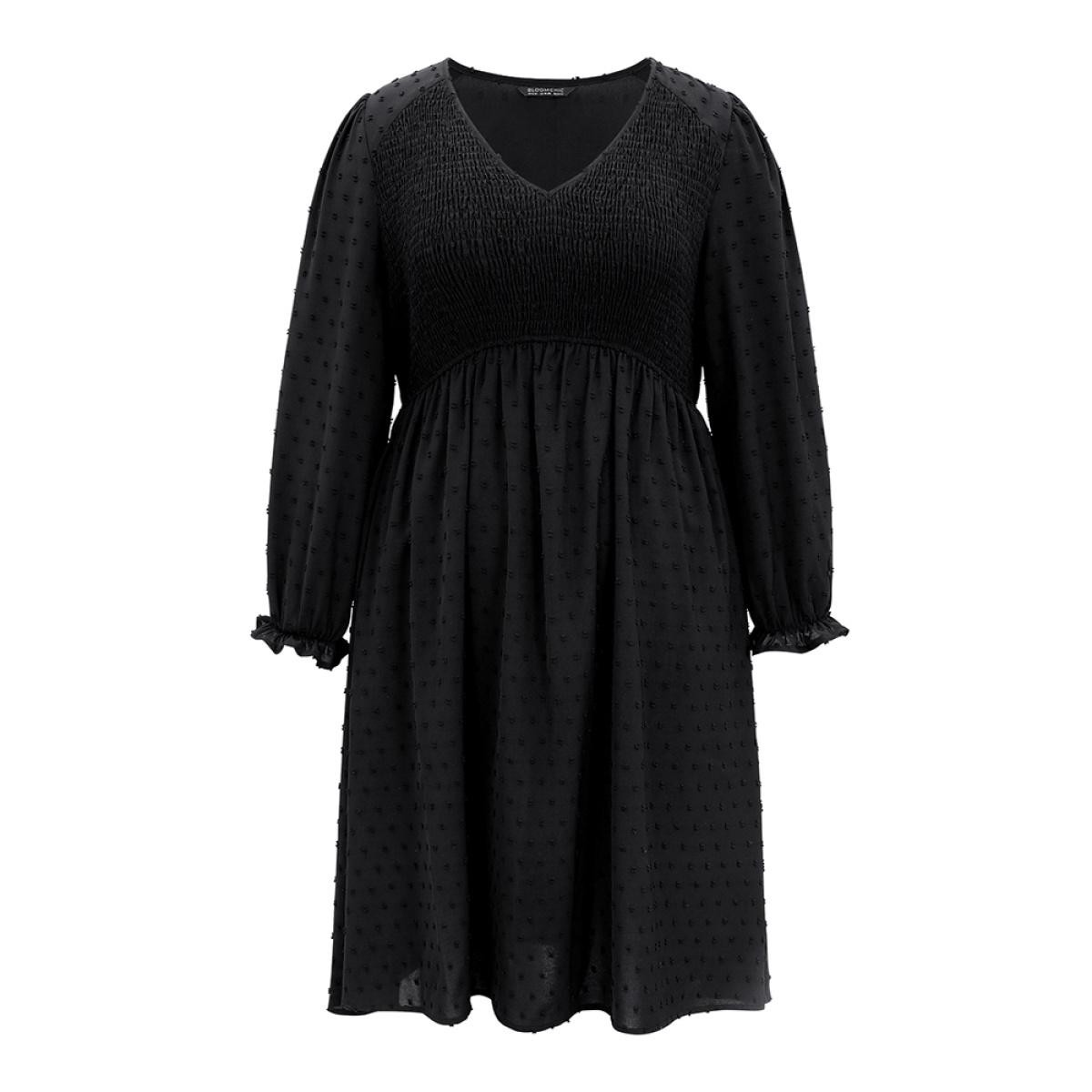Plus Size Plain Gathered Texture Shirred Elastic Waist Dress Black Women Elegant Texture V-neck Long Sleeve Curvy Midi Dress BloomChic 12/L Product Image