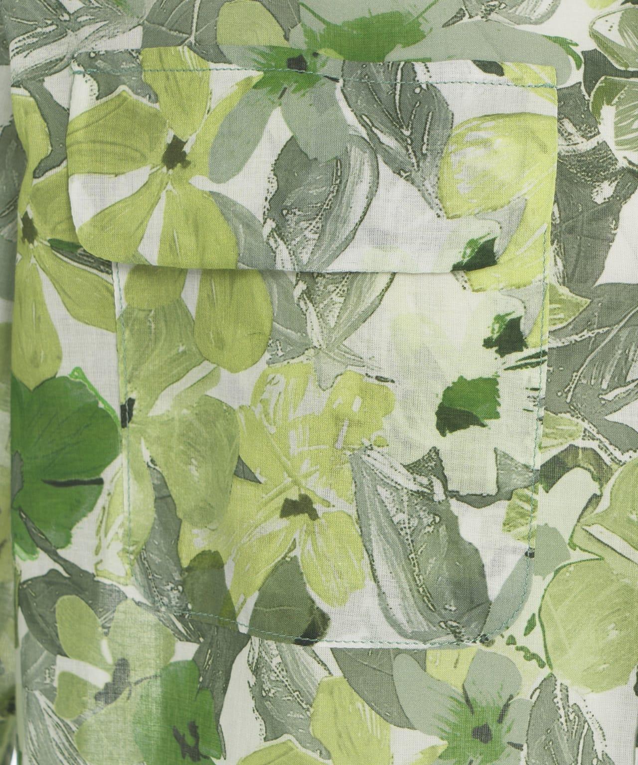 Blouse with floral pattern Product Image