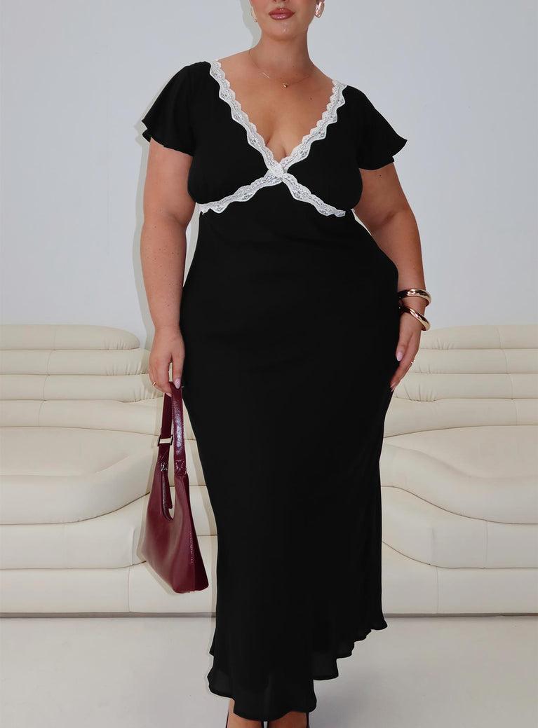 Barbarita Lace Maxi Dress Black Curve Product Image