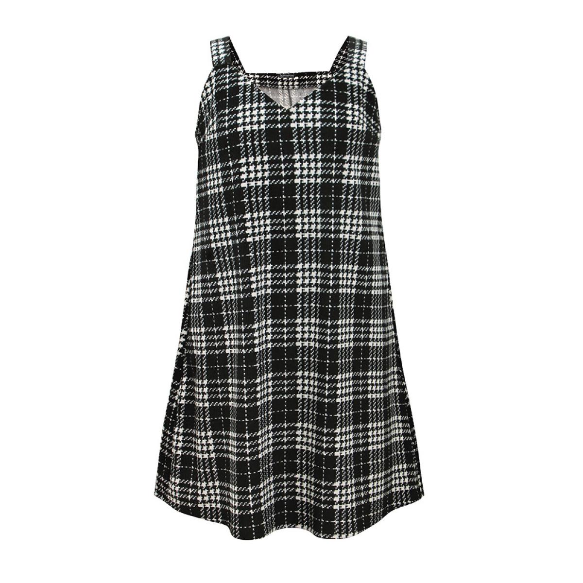 Plus Size Corduroy Plaid Pocket Cami Dress Black Women Elegant Printed Spaghetti Strap Sleeveless Curvy Midi Dress BloomChic 26/4X Product Image