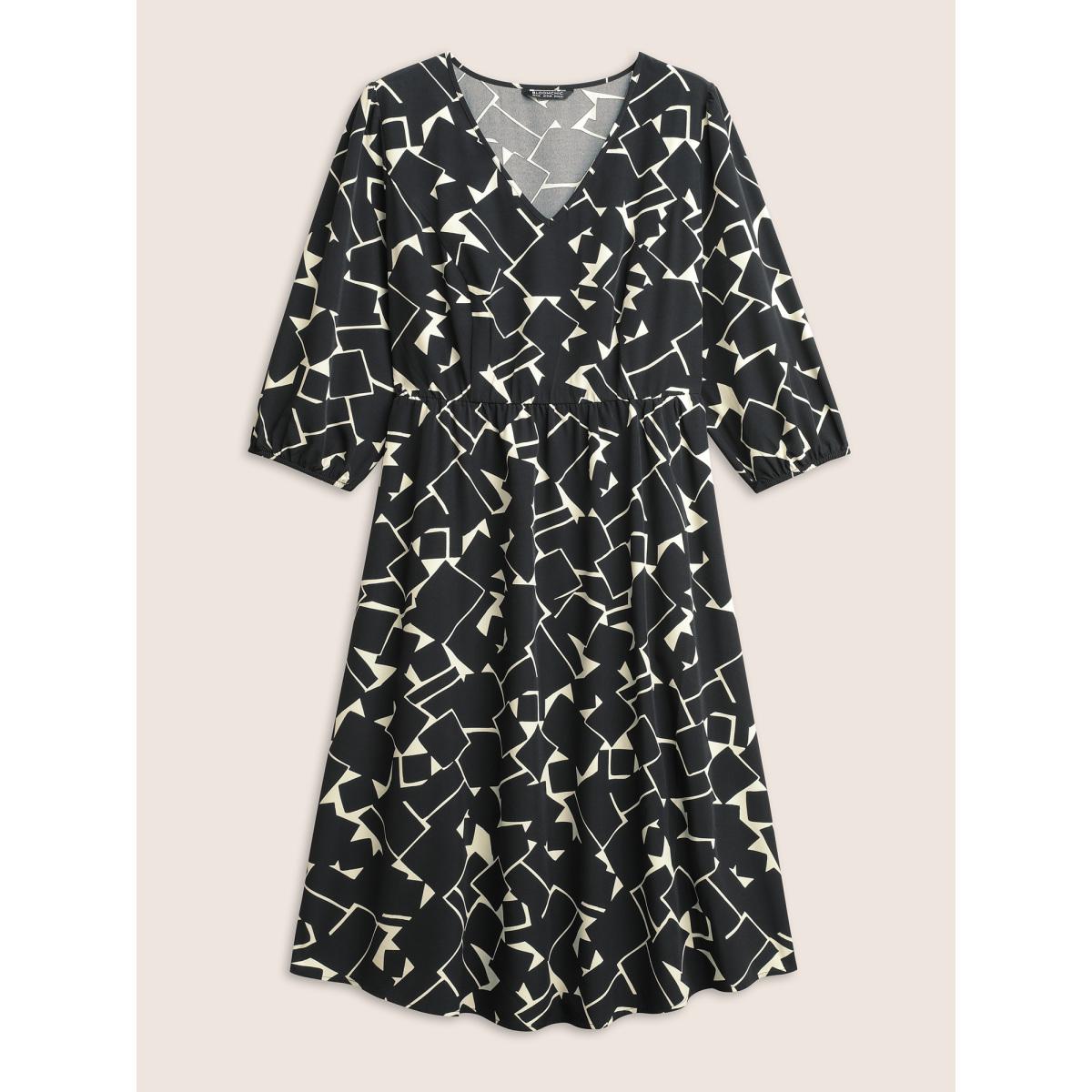 Plus Size Geometric Print Pocket Lantern Sleeve Dress Black Women At the Office Non V-neck Elbow-length sleeve Curvy Midi Dress BloomChic 14-16/1X Product Image