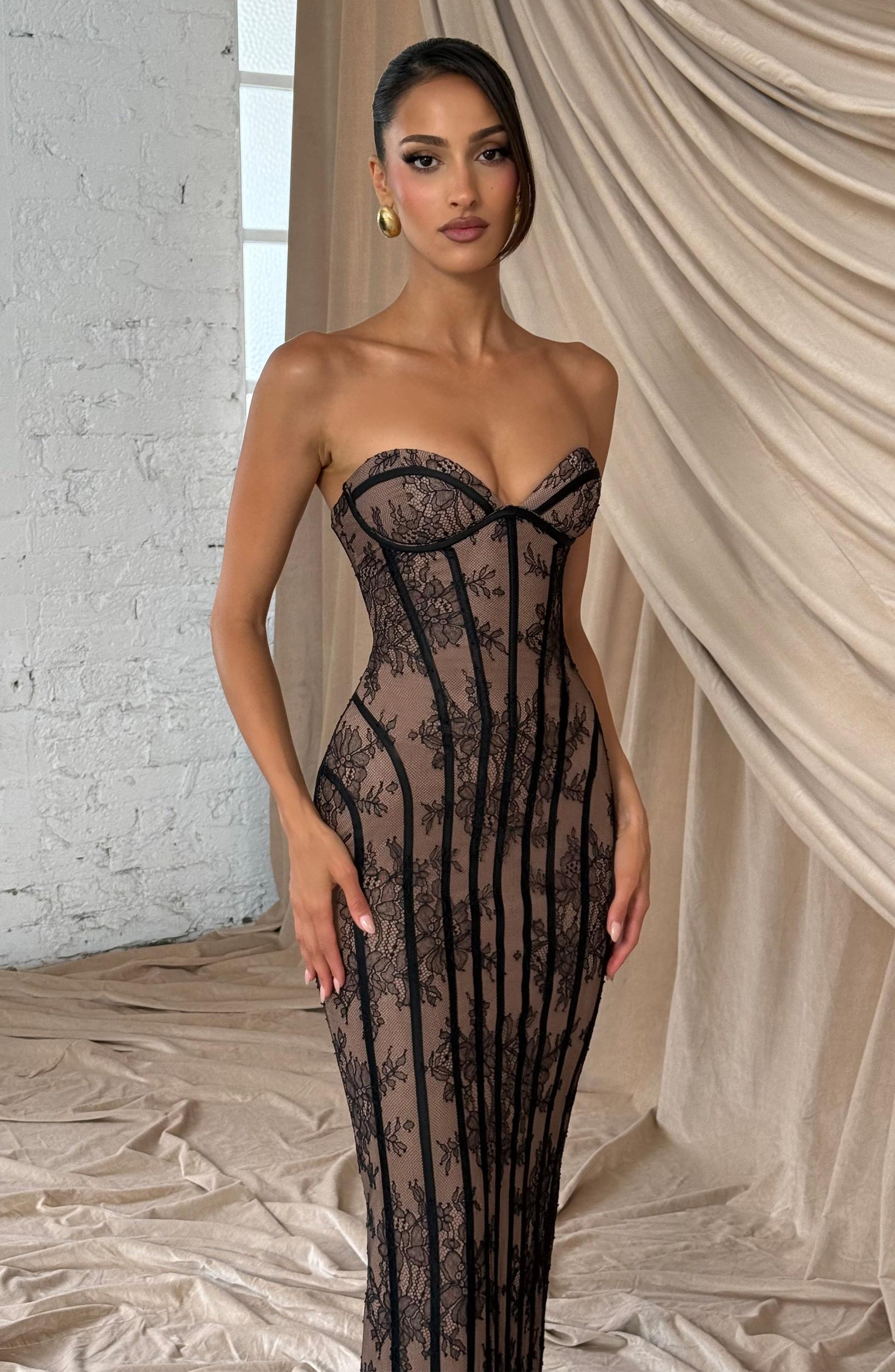 Sian Maxi Dress - Black Product Image