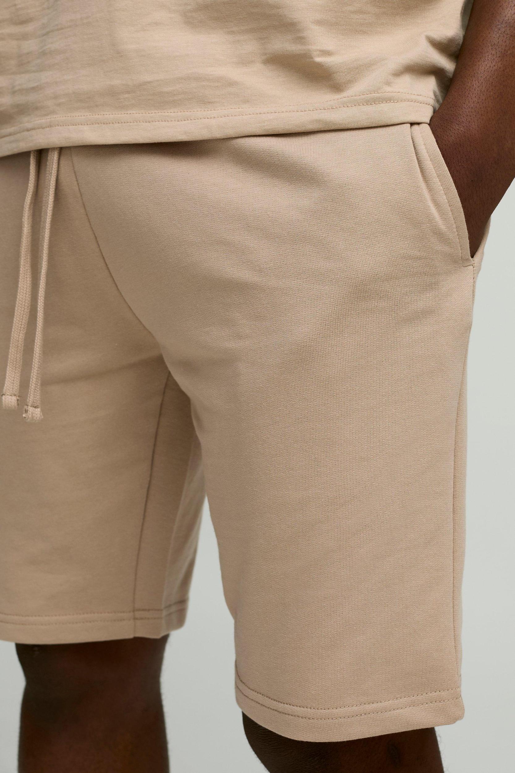 260GSM Loopback Basic Slim Fit Mid Length Shorts | boohooMAN USA Product Image