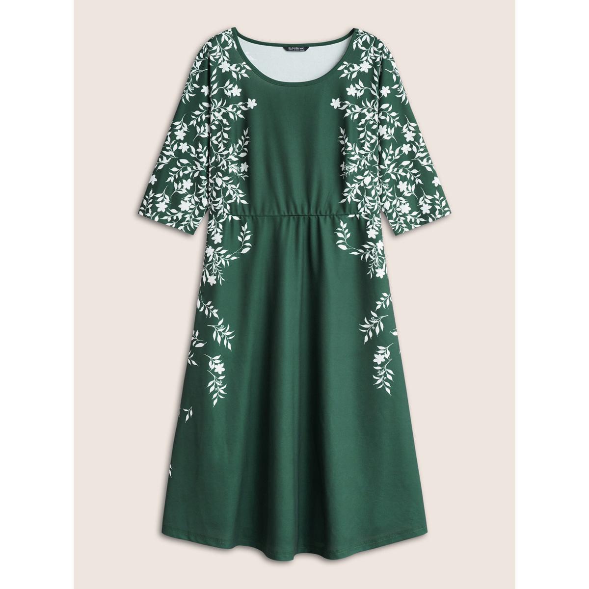 Plus Size Silhouette Floral Print Pocket Elastic Waist Dress Green Women Elegant Non Round Neck Elbow-length sleeve Curvy Midi Dress BloomChic 30/6X Product Image