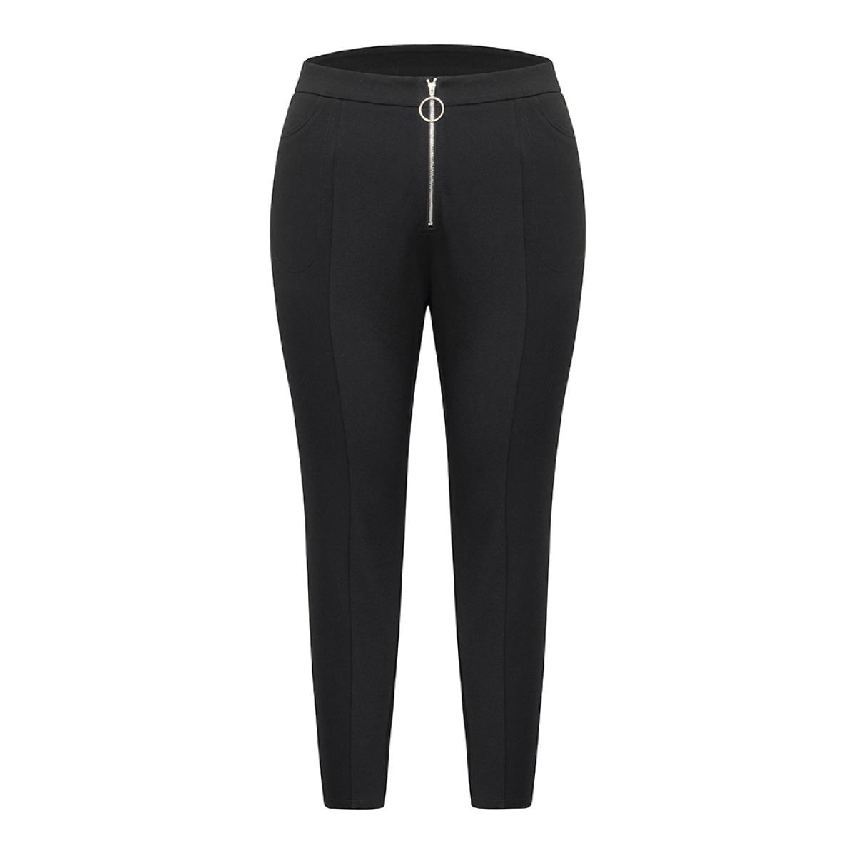 HOTEL KARL LOUNGEWEAR SWEATPANTS Product Image