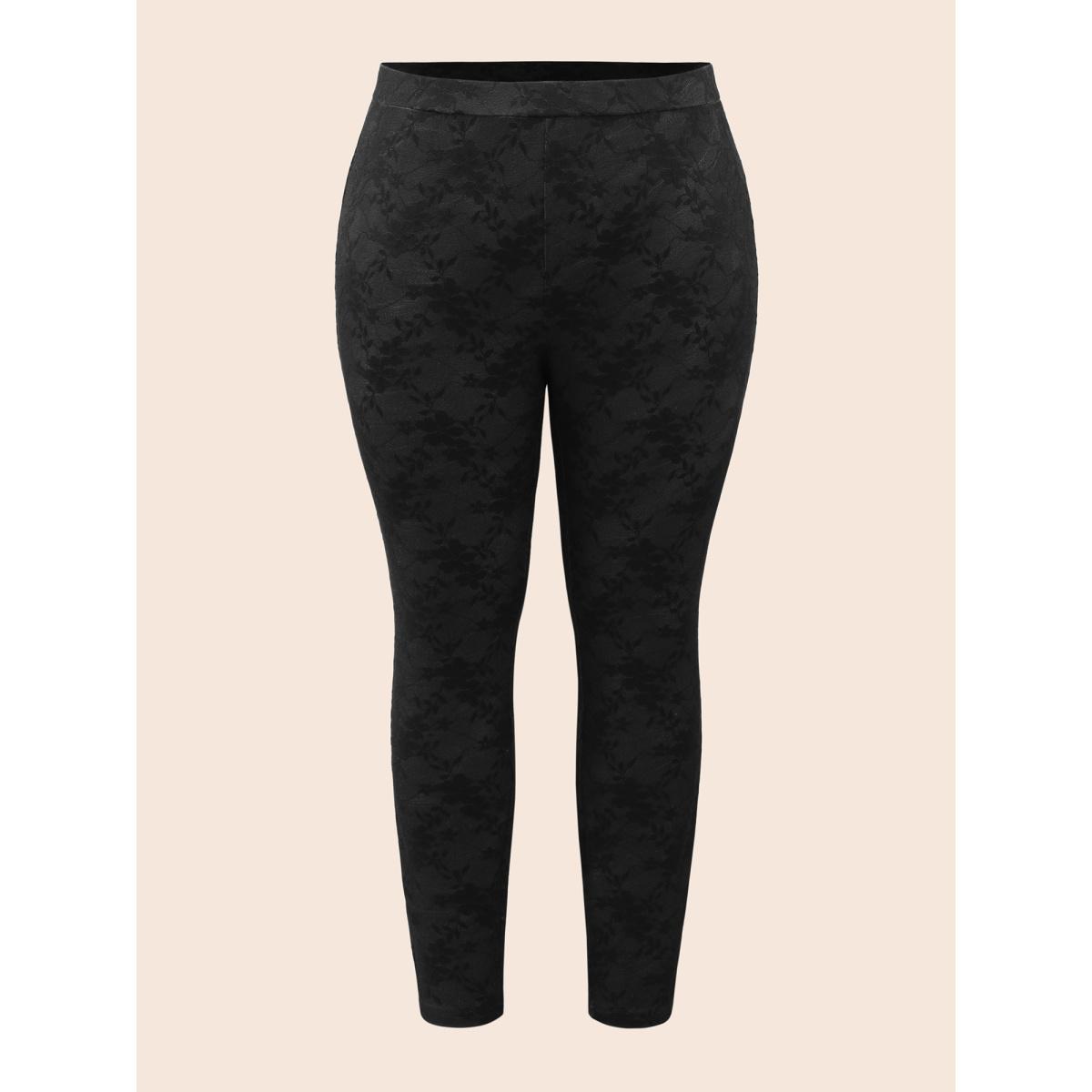 Plus Size Floral Medium Stretch Skinny Leggings Women Black Elegant Medium stretch Skinny Mid Rise Everyday Leggings BloomChic 28/5X Product Image