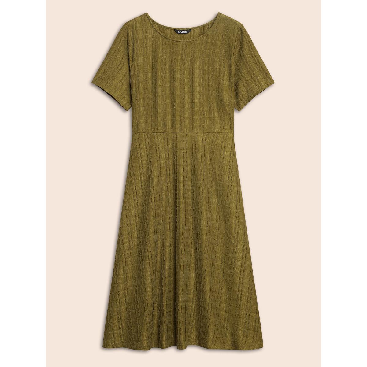 Plus Size Solid Textured Crew Neck Midi Dress DarkGreen Women Elegant Tucked seam Round Neck Short sleeve Curvy BloomChic 22-24/3X Product Image
