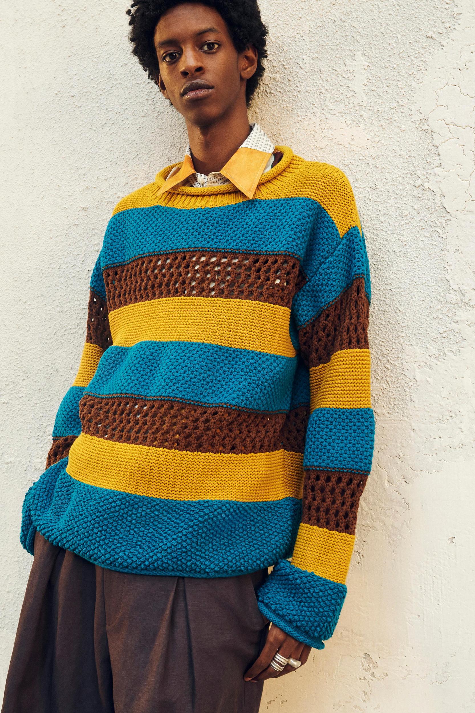 LIMITED EDITION LYOCELL LINEN SHORTS Product Image