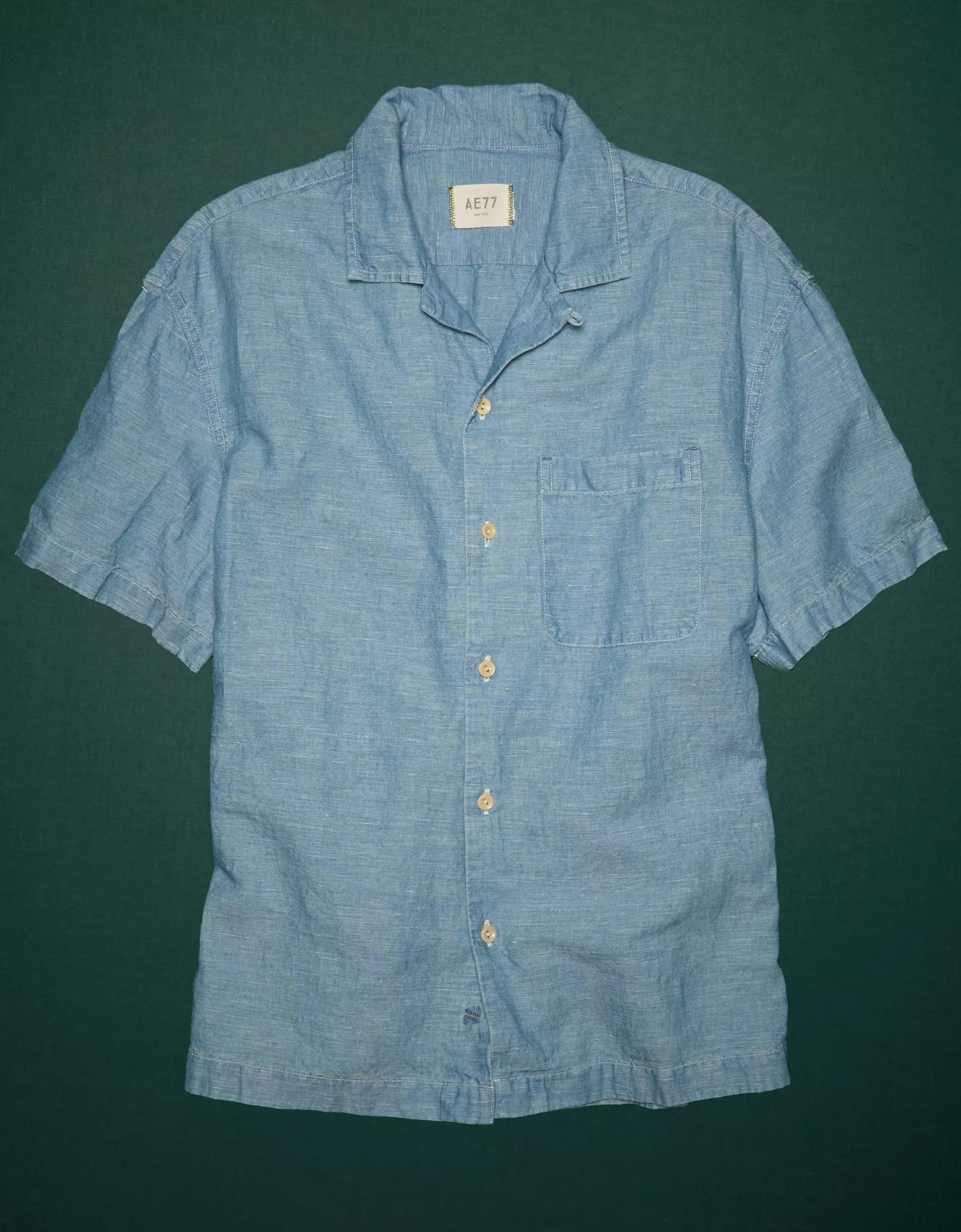 AE77 Premium Chambray Camp Collar Button-Up Shirt Product Image