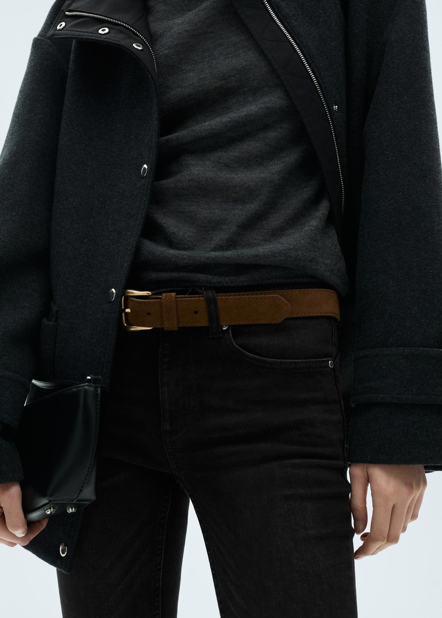 Push-up low-rise skinny jeans - Women | MANGO USA Product Image