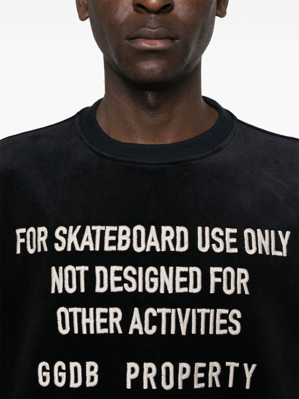 embroidered-lettering sweatshirt Product Image
