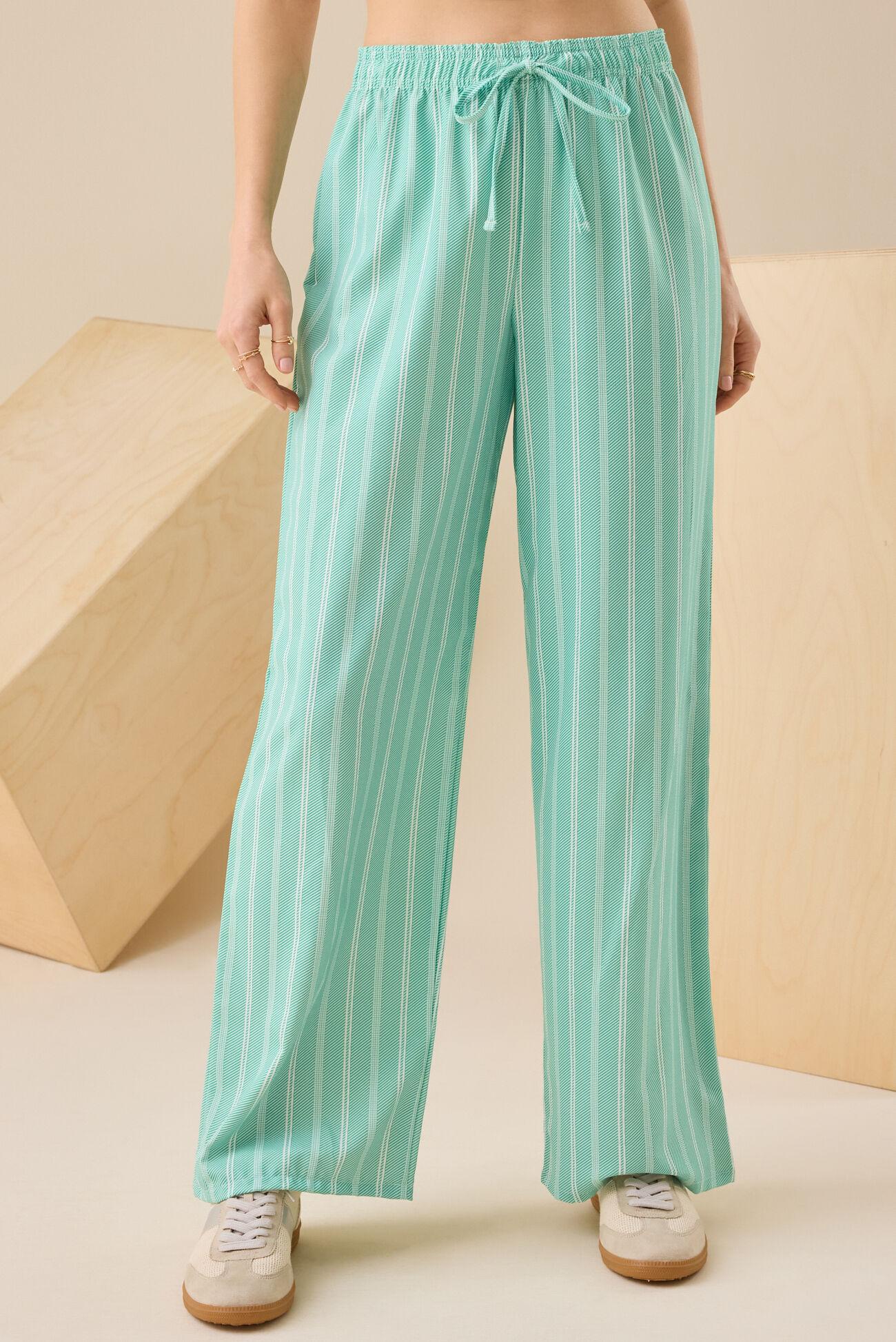 Jaylyn Striped Pants Product Image
