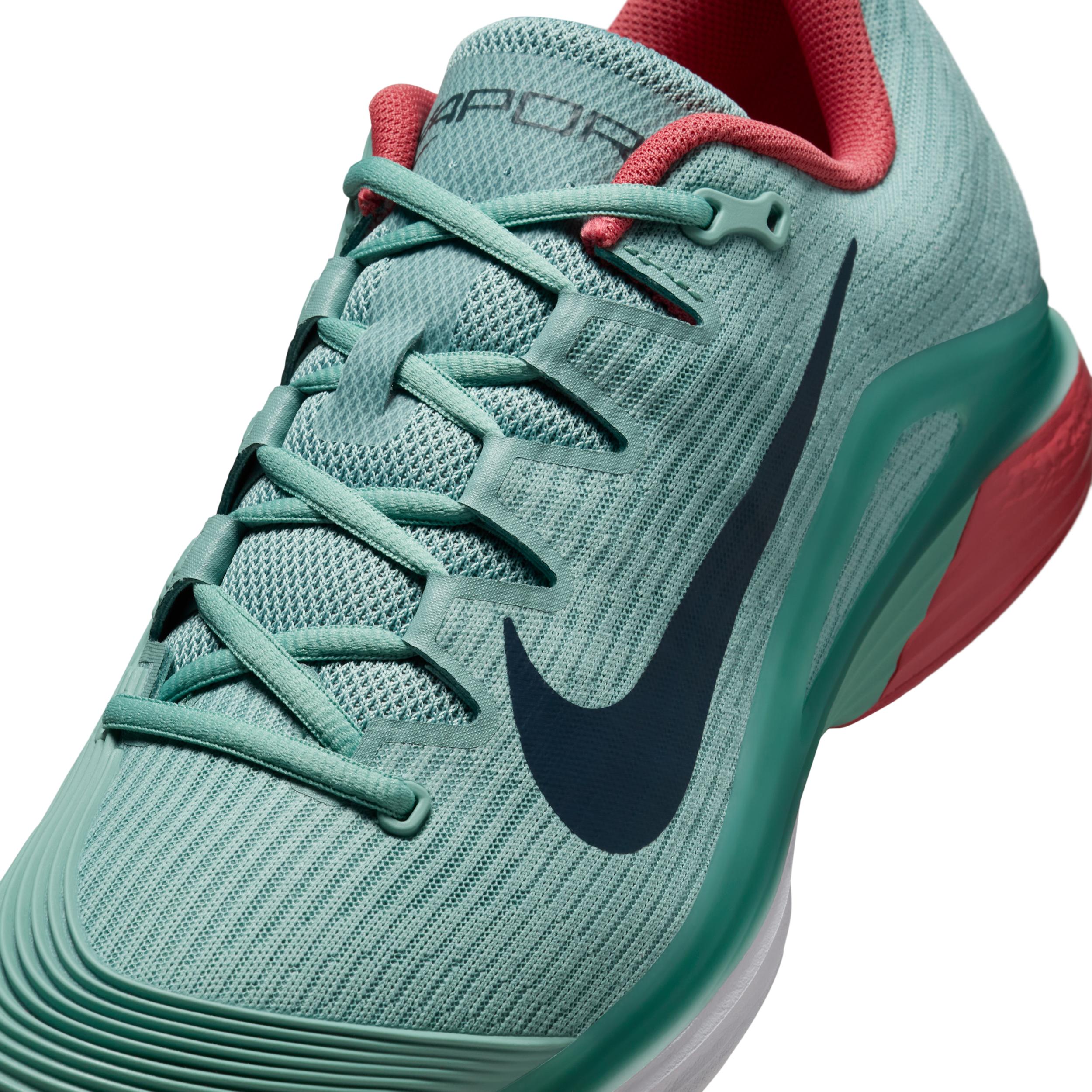 Nike Men's Vapor 12 Hard Court Tennis Shoes Product Image
