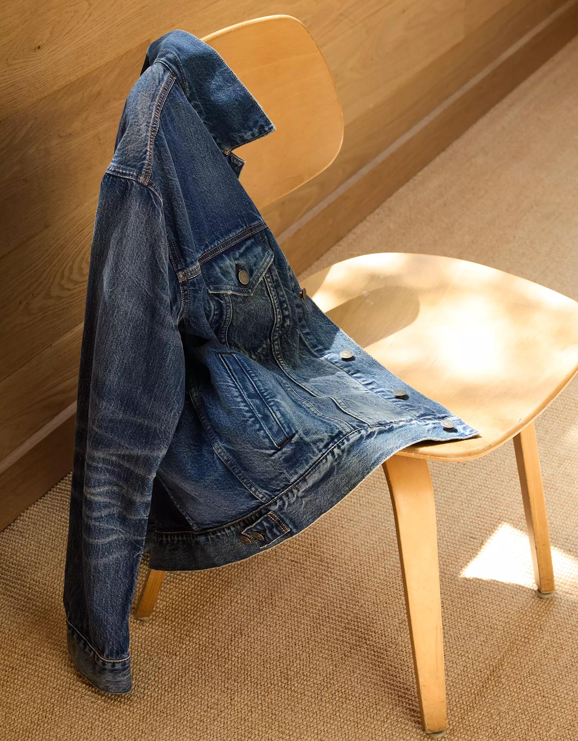 AE77 Premium Denim Trucker Jacket Product Image