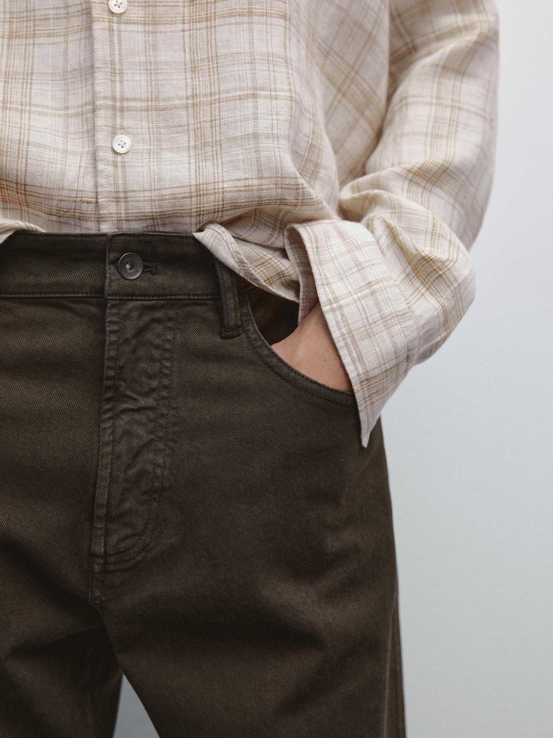 Tapered fit jeans Product Image