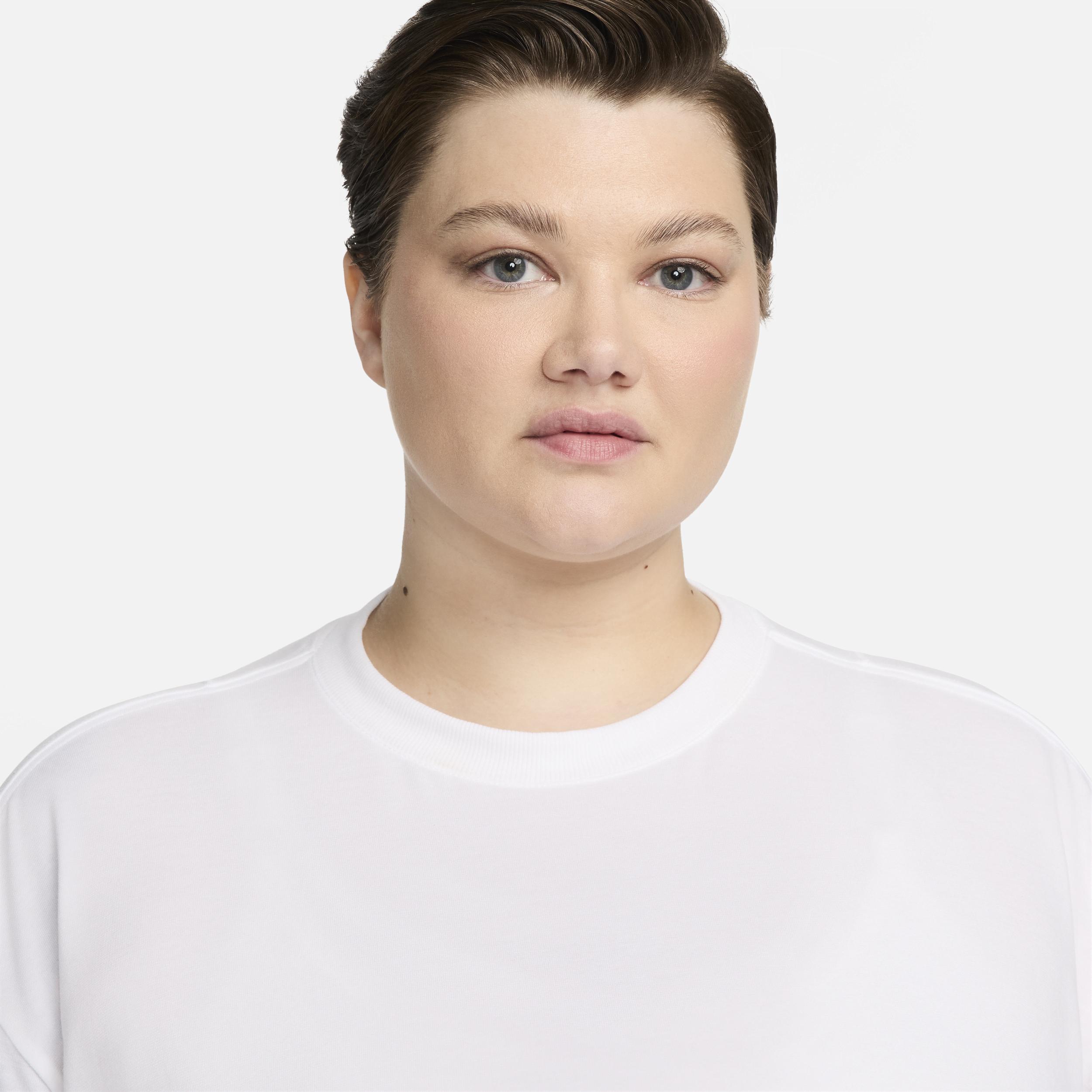 Nike Womens One Relaxed Dri-FIT Short-Sleeve Top (Plus Size) | FN2816-100 Product Image