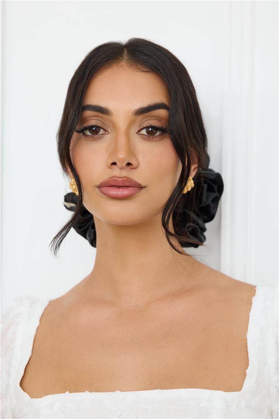 Jumbo Sleep Silk/Satin Scrunchie Black Product Image