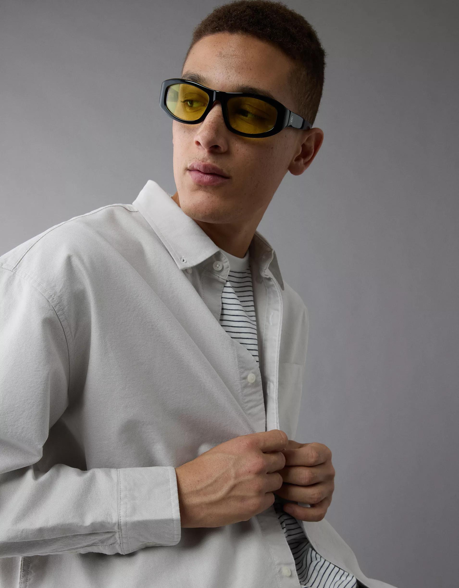 AE Everyday Relaxed Oxford Button-Up Shirt Product Image