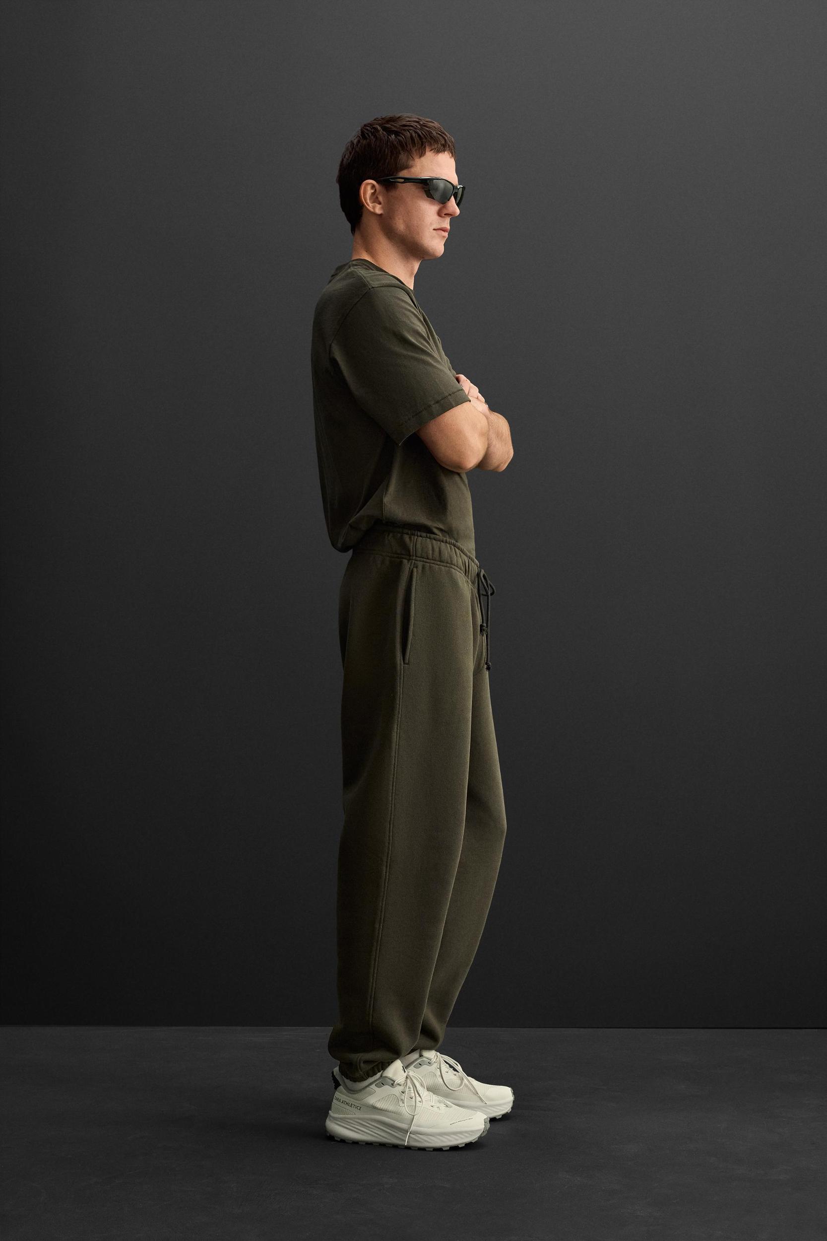 JOGGER PANTS Product Image