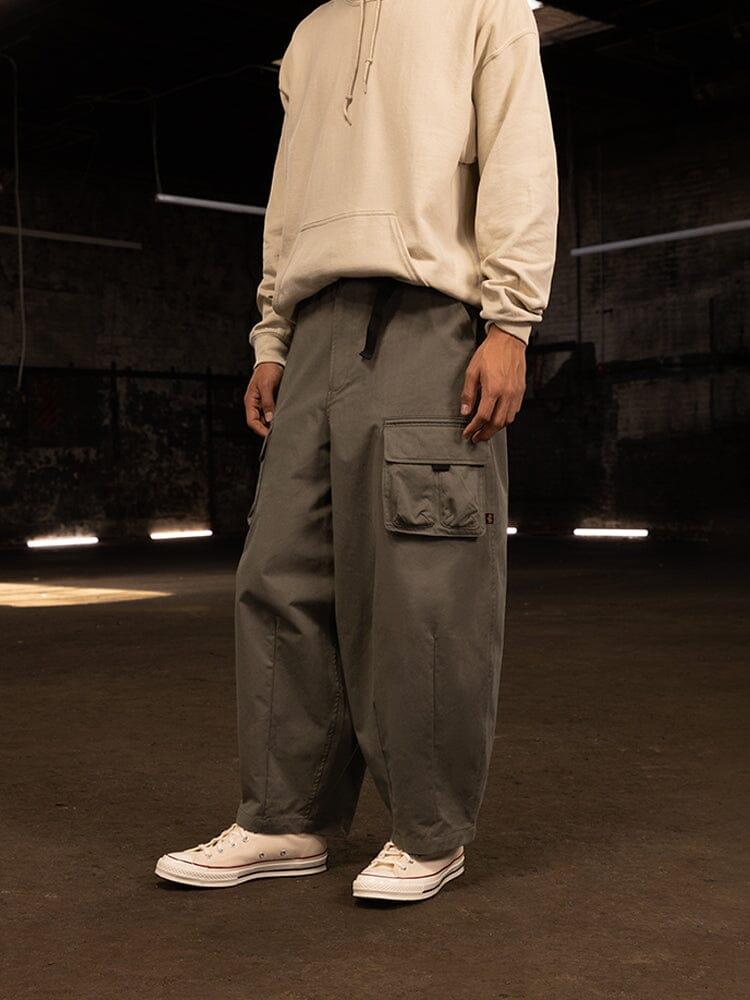 OVERSIZED TACTICAL PANT (SEASONAL) Male Product Image