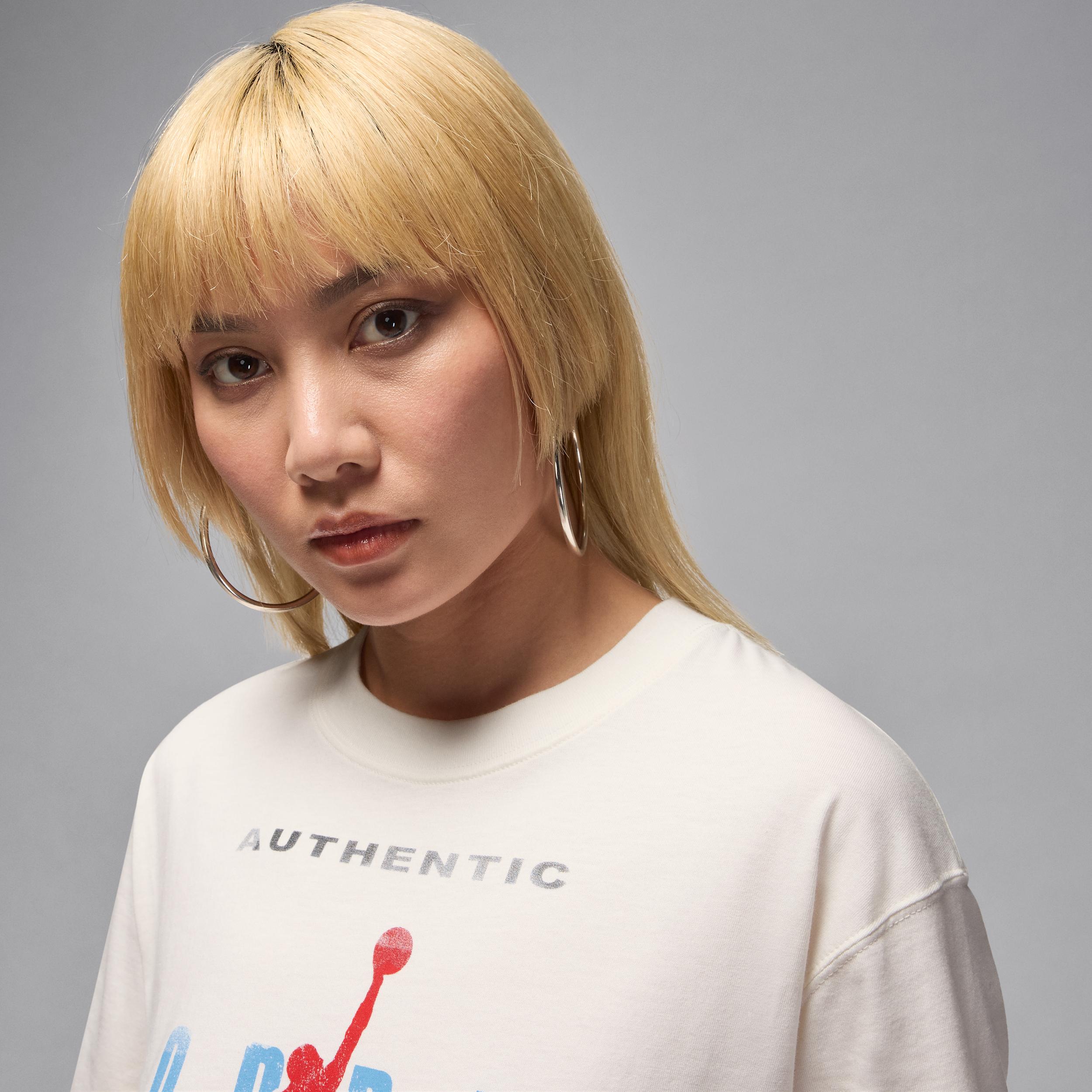 Womens Jordan Flight Graphic T-Shirt | IB9943-133 Product Image