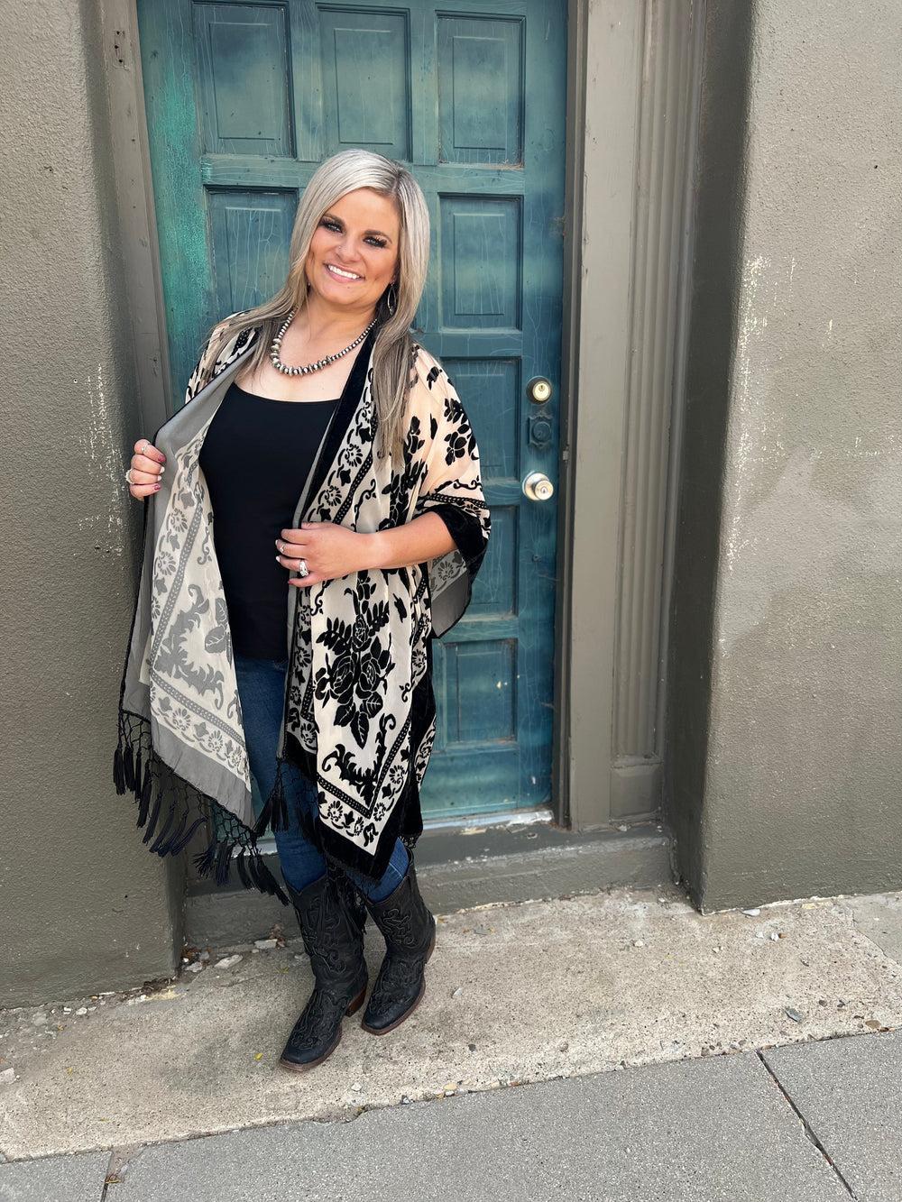 Velvet Sands Kimono* Product Image