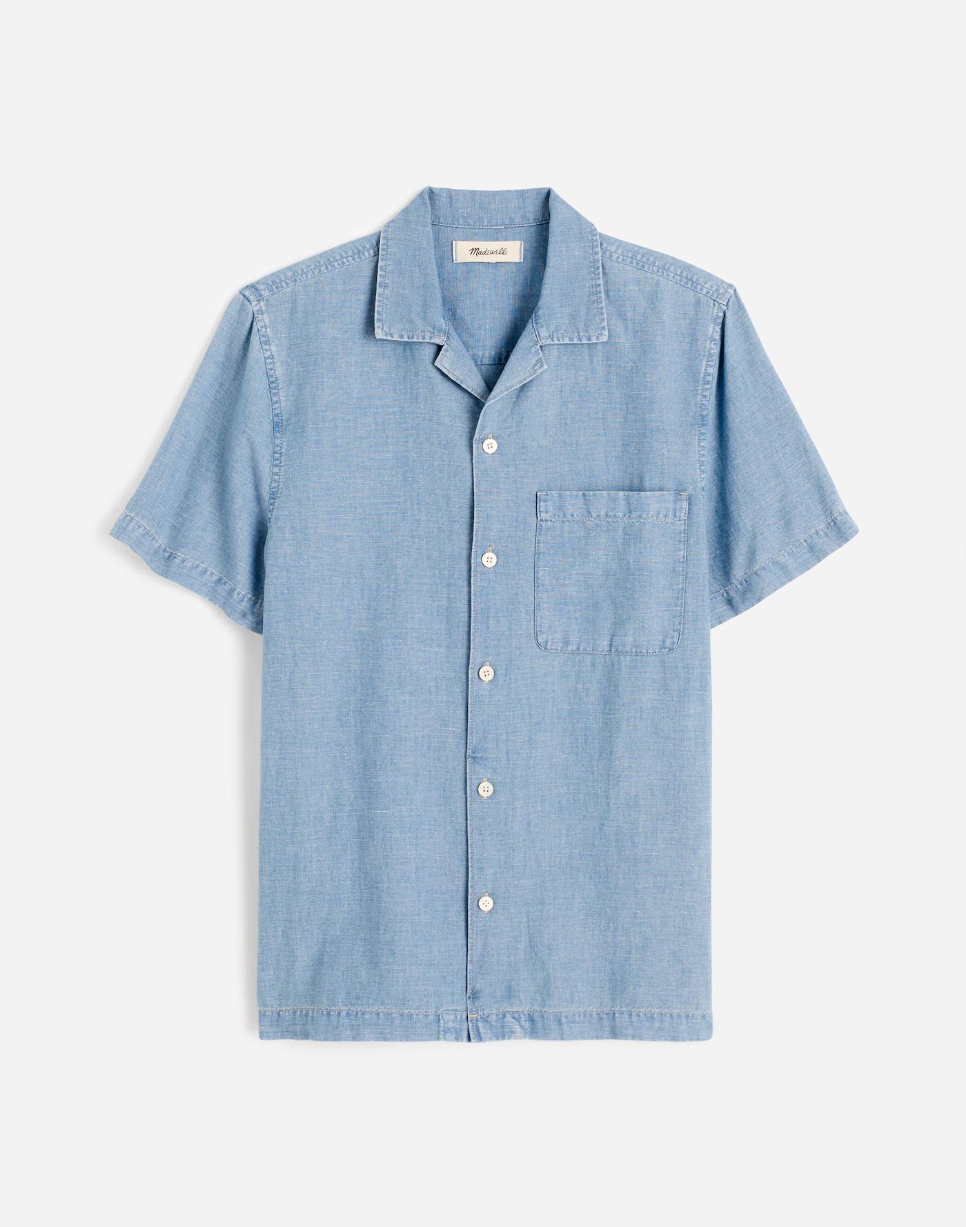 Chambray Short-Sleeve Button-Up Shirt in Cotton Linen Blend Product Image