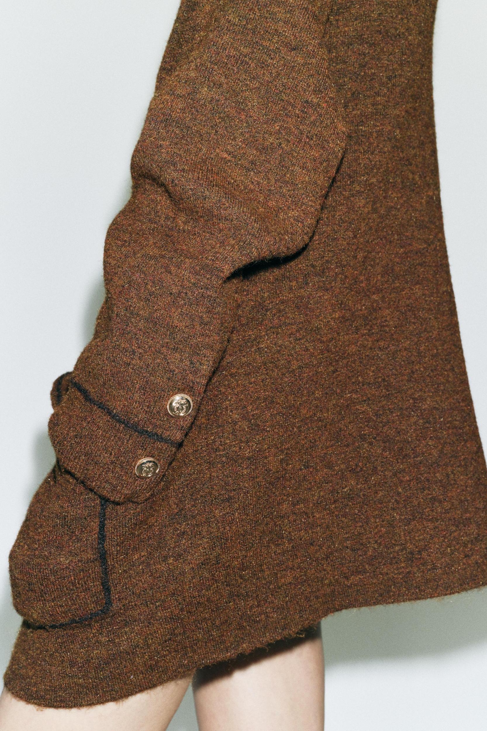 GOLDEN BUTTON KNIT CARDIGAN Product Image