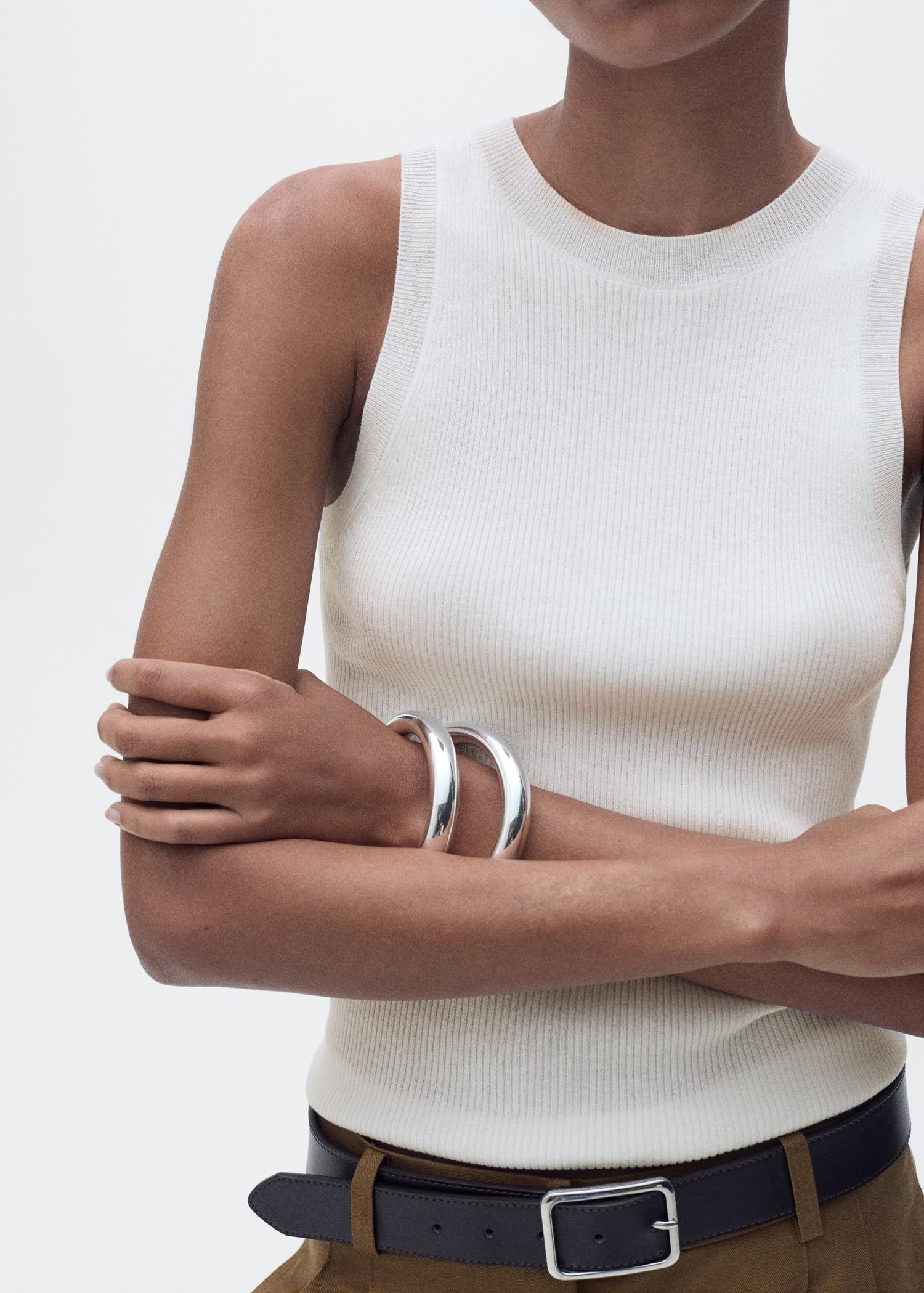 Ribbed knit top - Women | MANGO USA Product Image