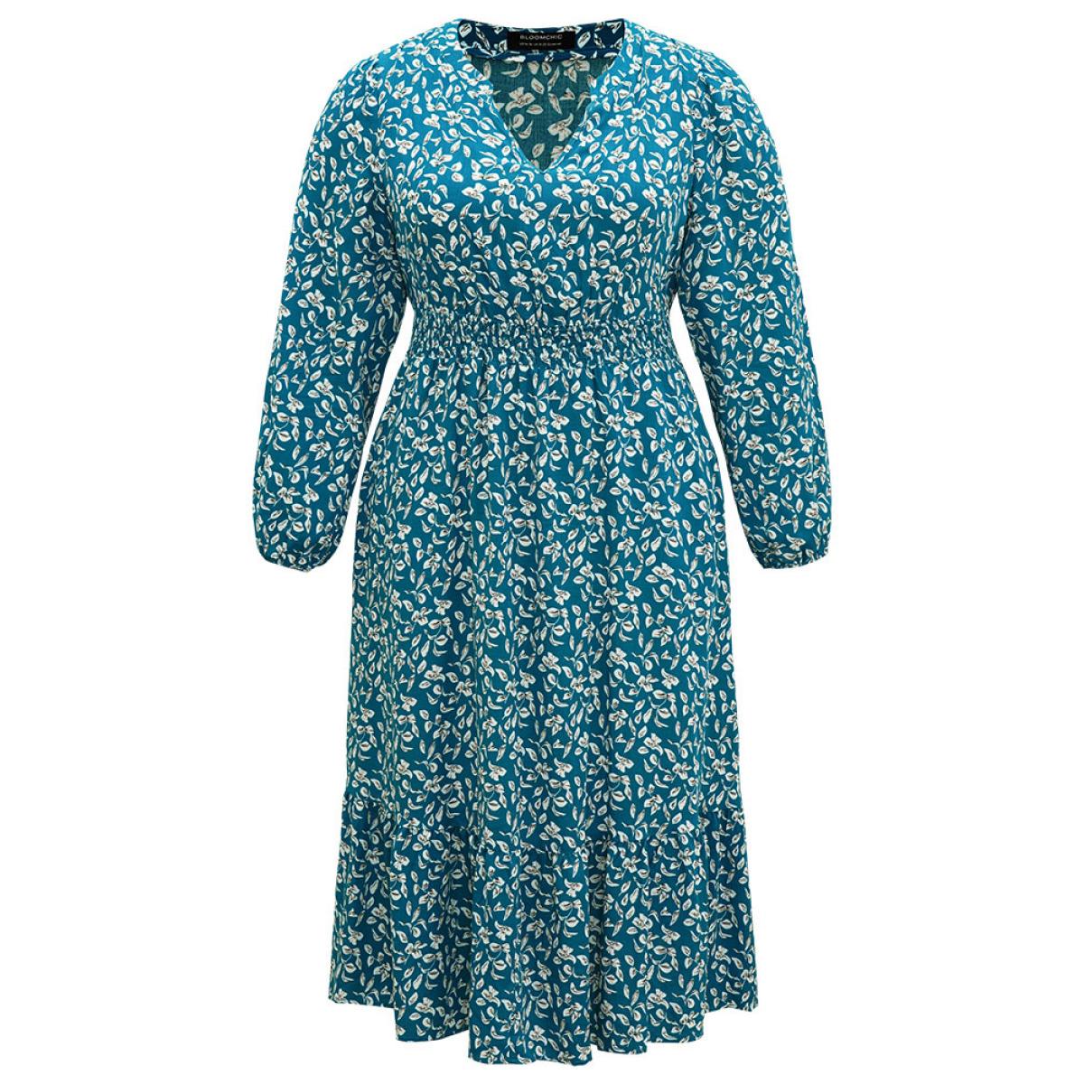 Plus Size Supersoft Essentials Ditsy Floral Shirred Pocket Dress Cerulean Women Elegant Elastic cuffs V-neck Long Sleeve Curvy Midi Dress BloomChic 26/4X Product Image