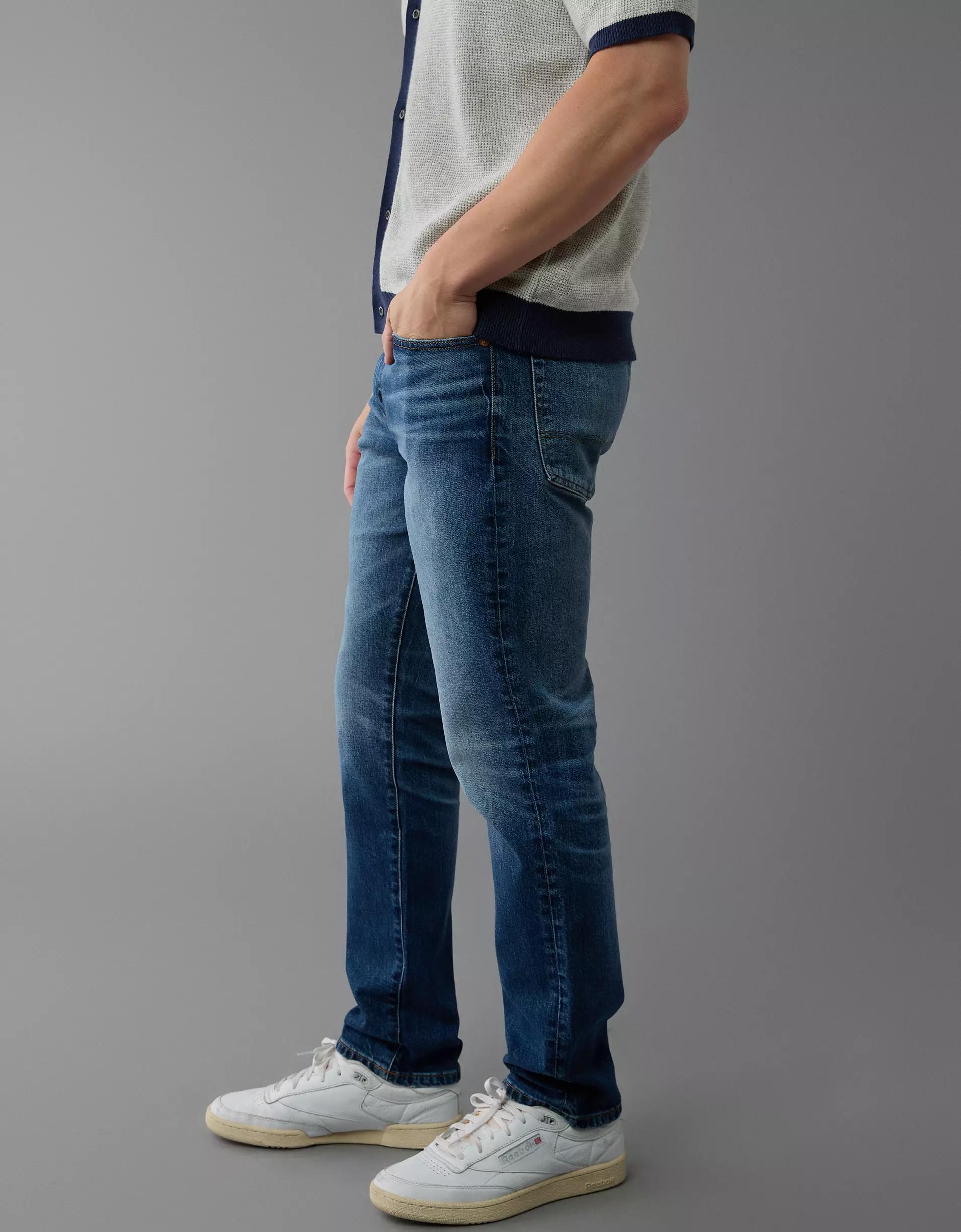 AE EasyFlex Slim Straight Jean Product Image