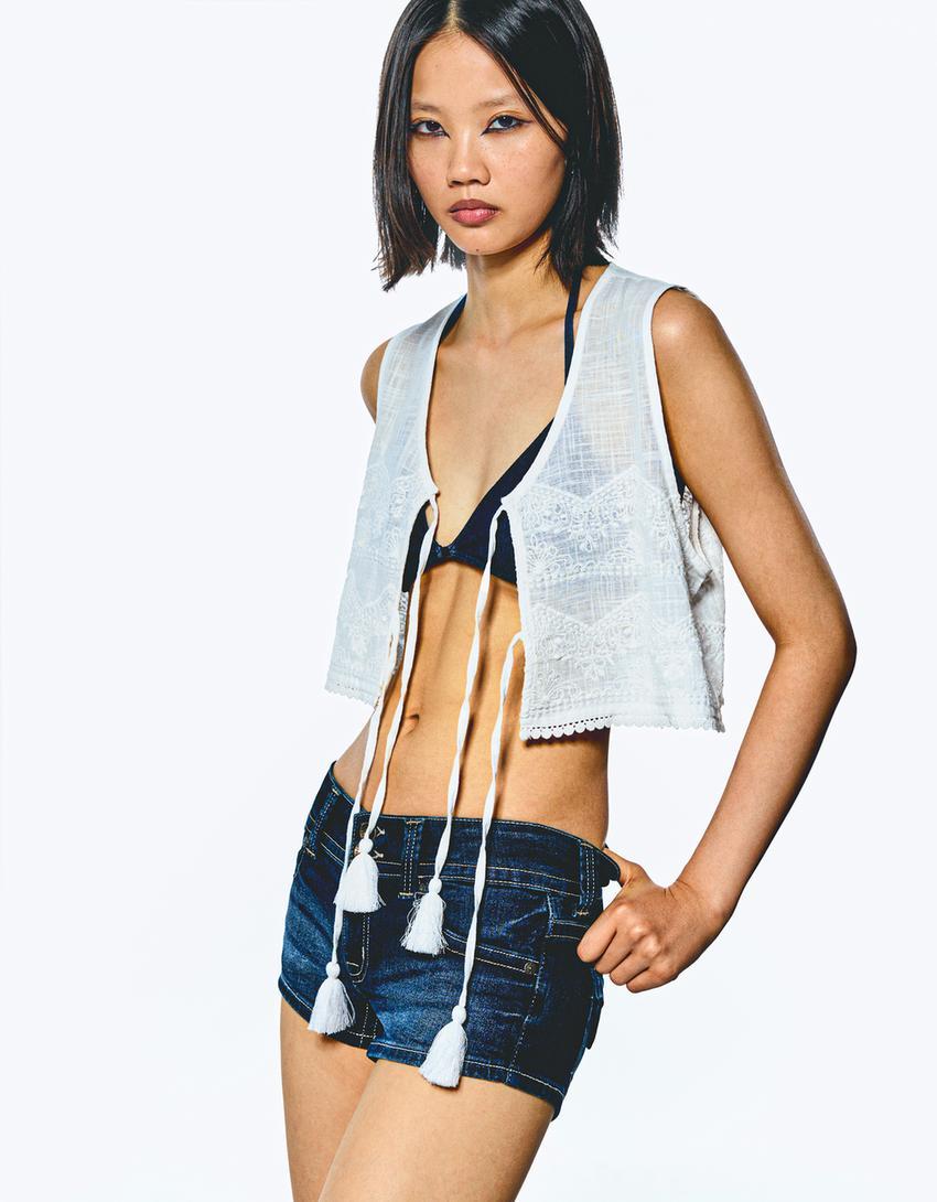 Cropped vest with embroidered ties Product Image