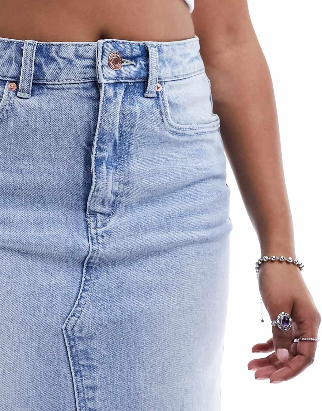 Vero Moda denim midaxi skirt with front split in light blue Product Image