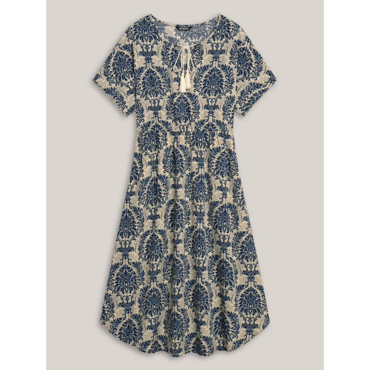 Plus Size Ornate Print Curvy Hem Tied Maxi Dress Navy Women Resort Tie knot V-neck Short sleeve Curvy BloomChic 28/5X Product Image