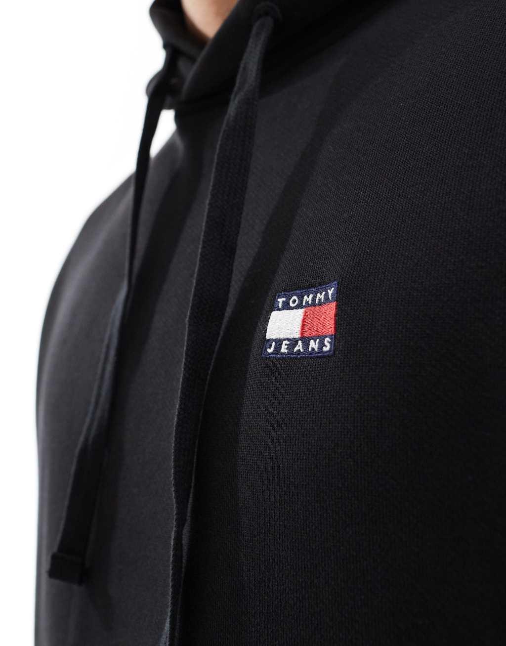 Tommy Jeans badge logo hoodie in black Product Image
