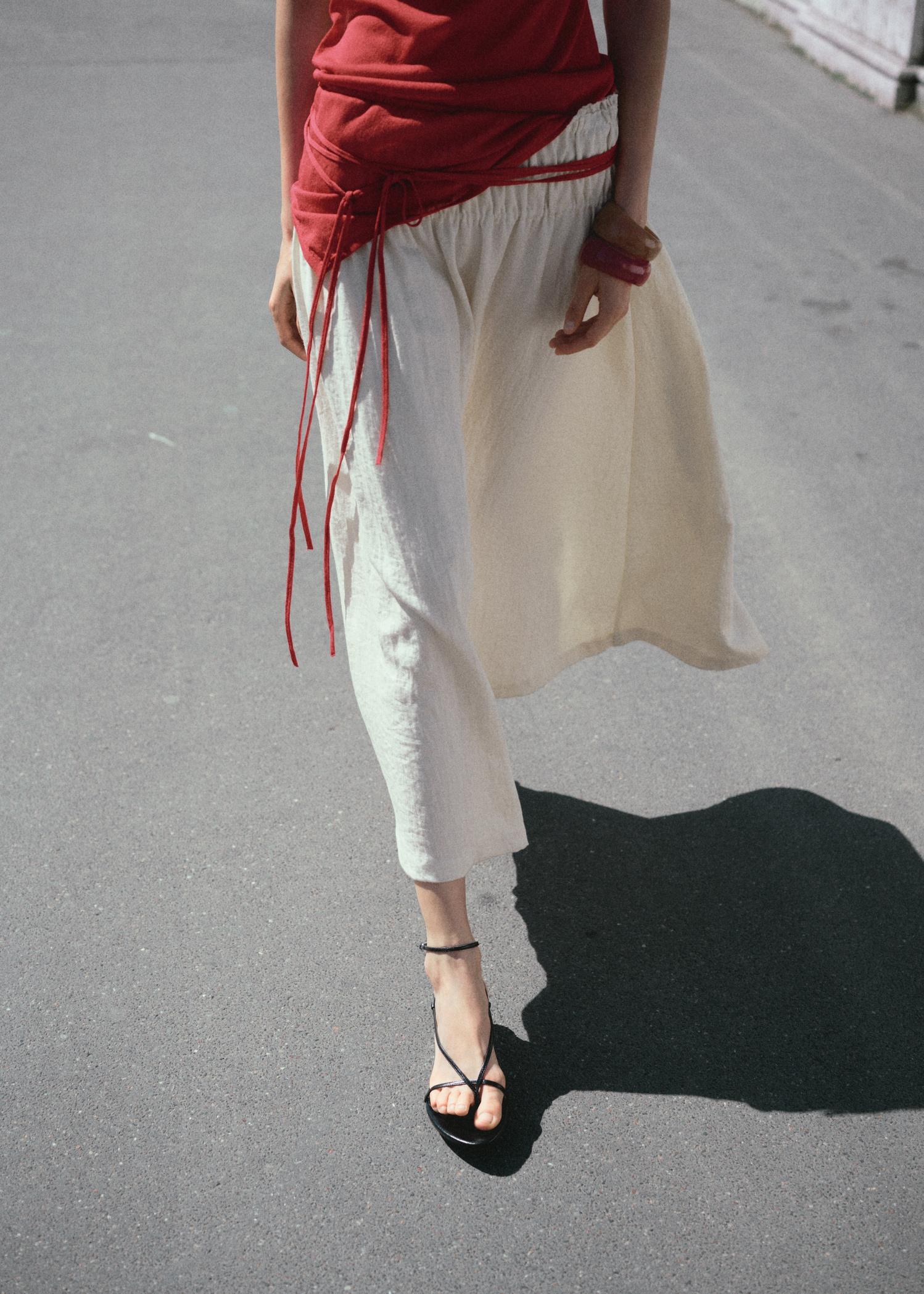 Long gathered panel skirt - Women | MANGO USA Product Image