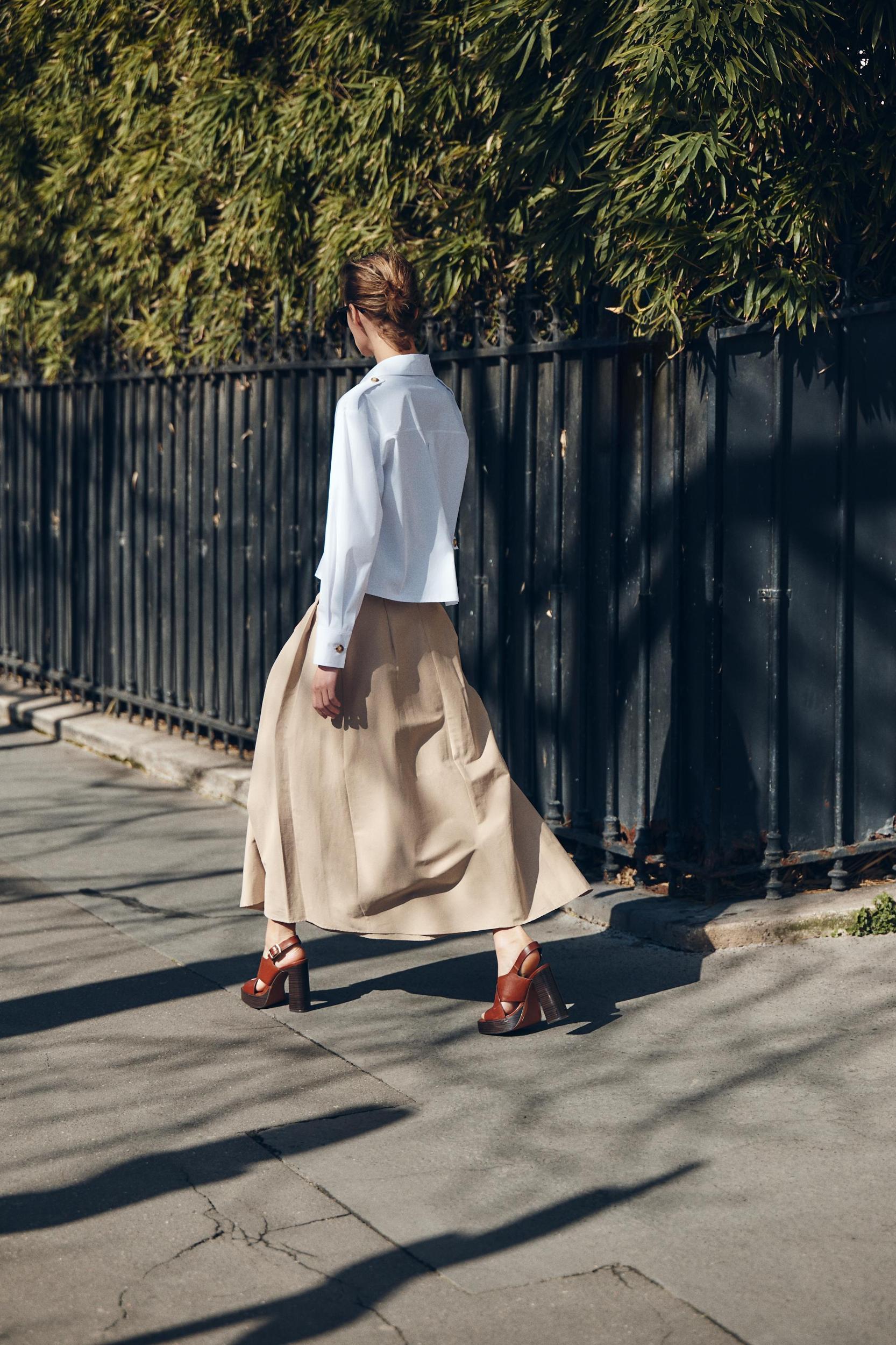 BELTED MIDI SKIRT Product Image