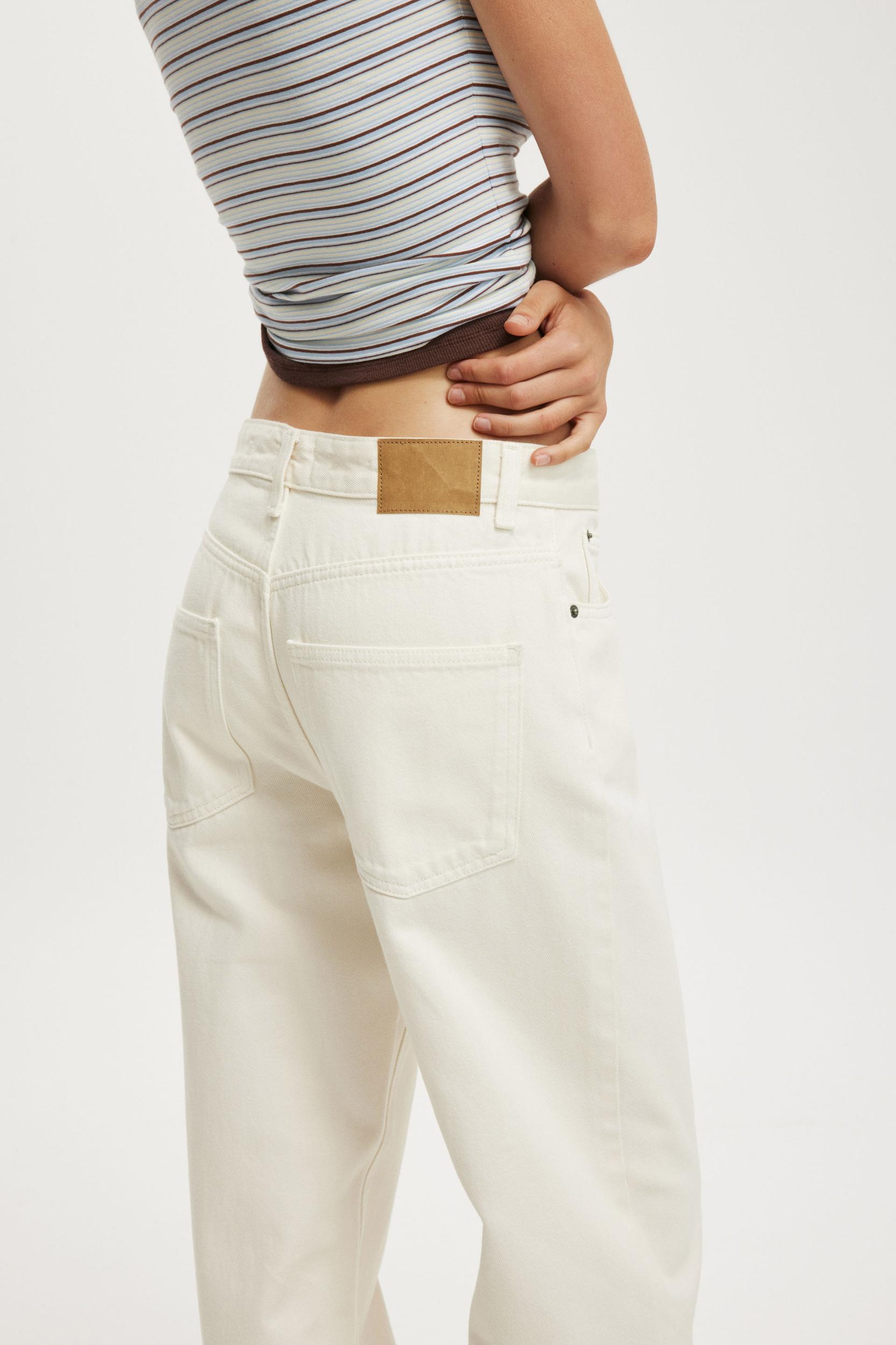 91 Straight Jean Product Image