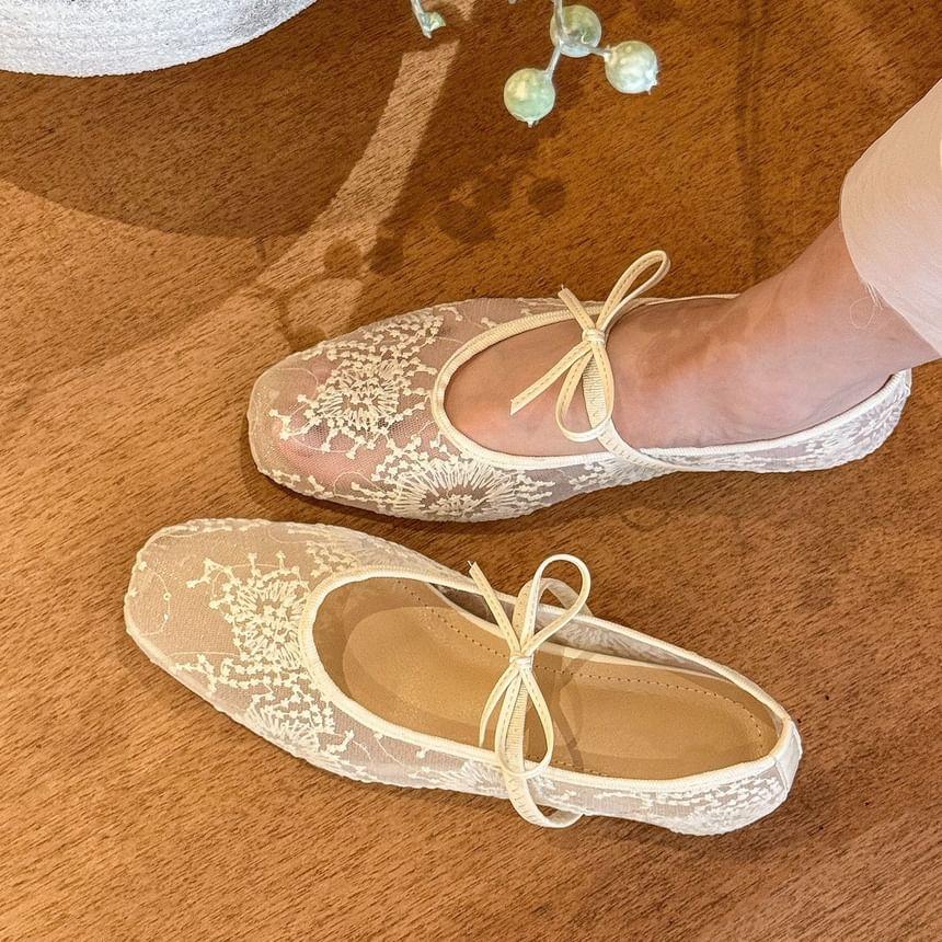 Floral Flat Mesh Mary Jane Shoes Product Image